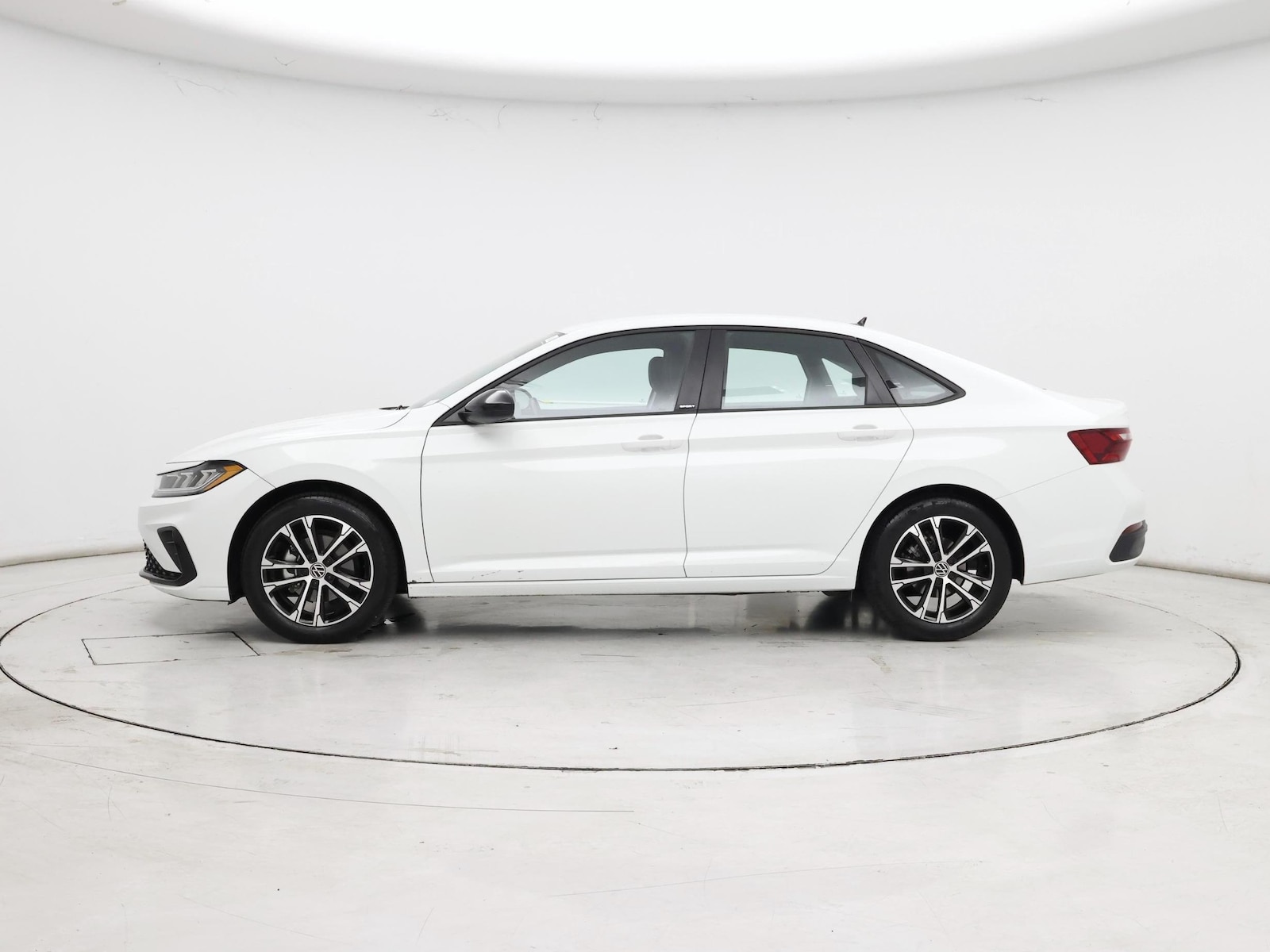 2025 Volkswagen Jetta Sport - Photo 4