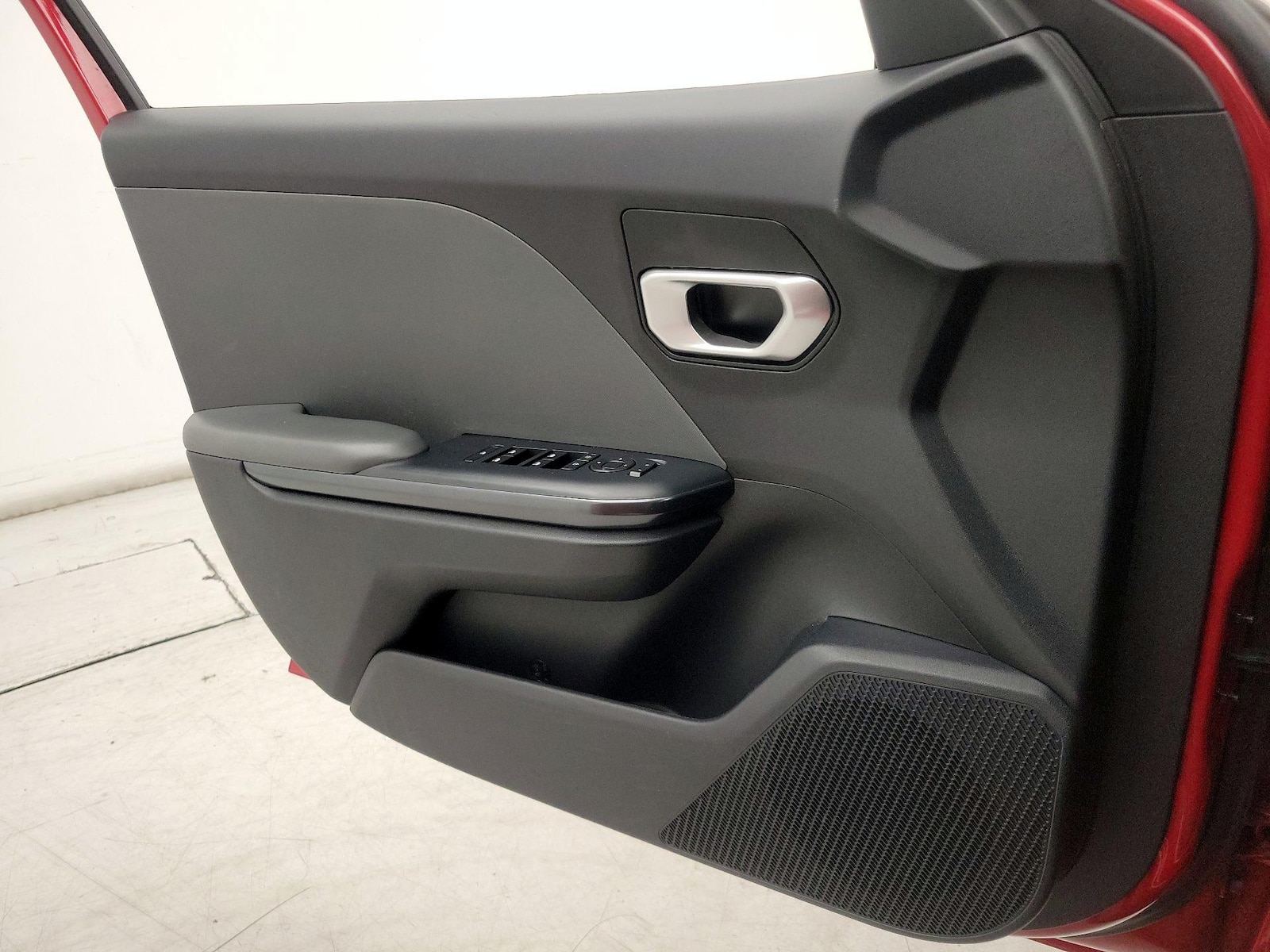 2025 Kia K4 LXS - Photo 13