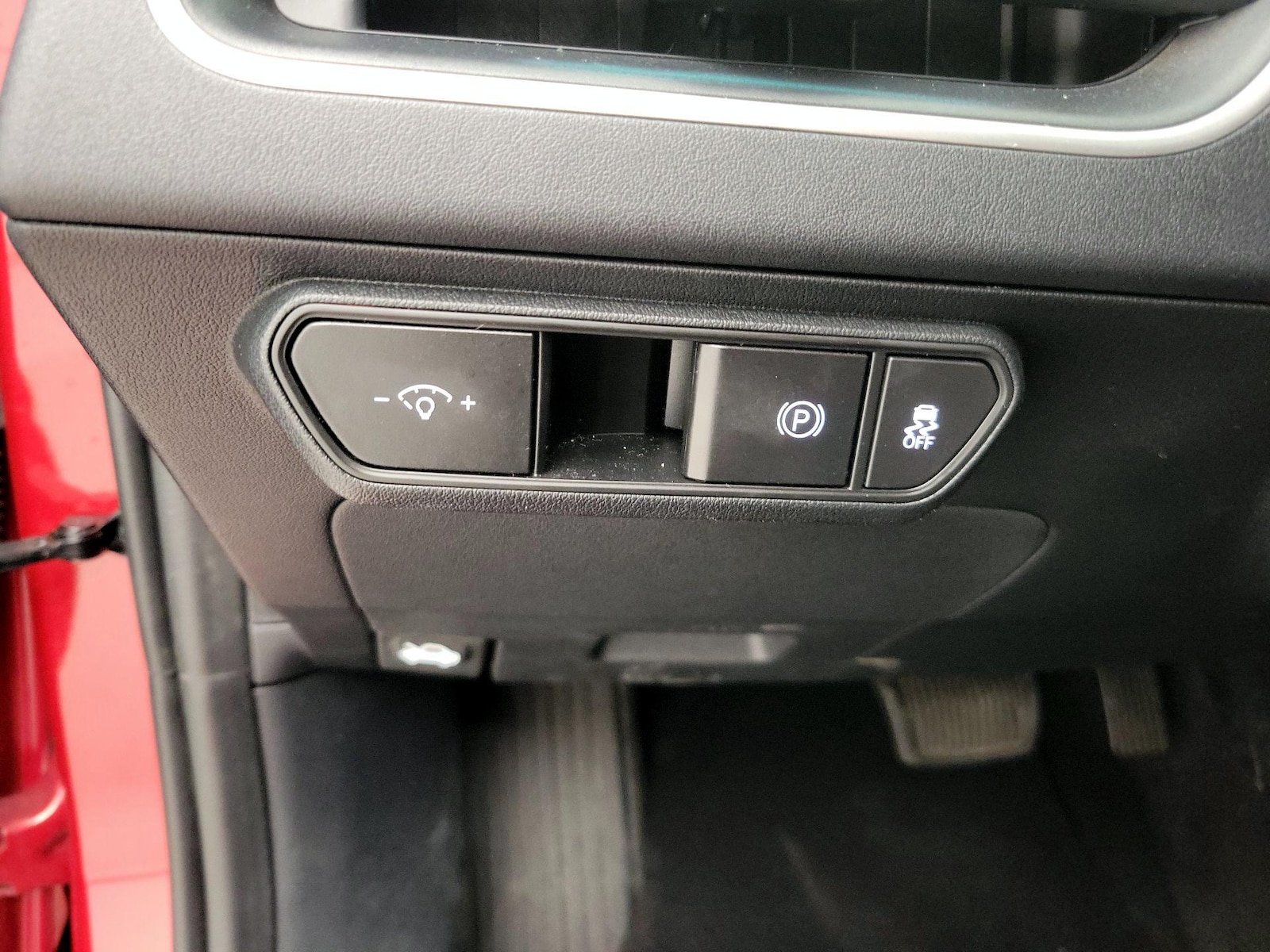 2025 Kia K4 LXS - Photo 14