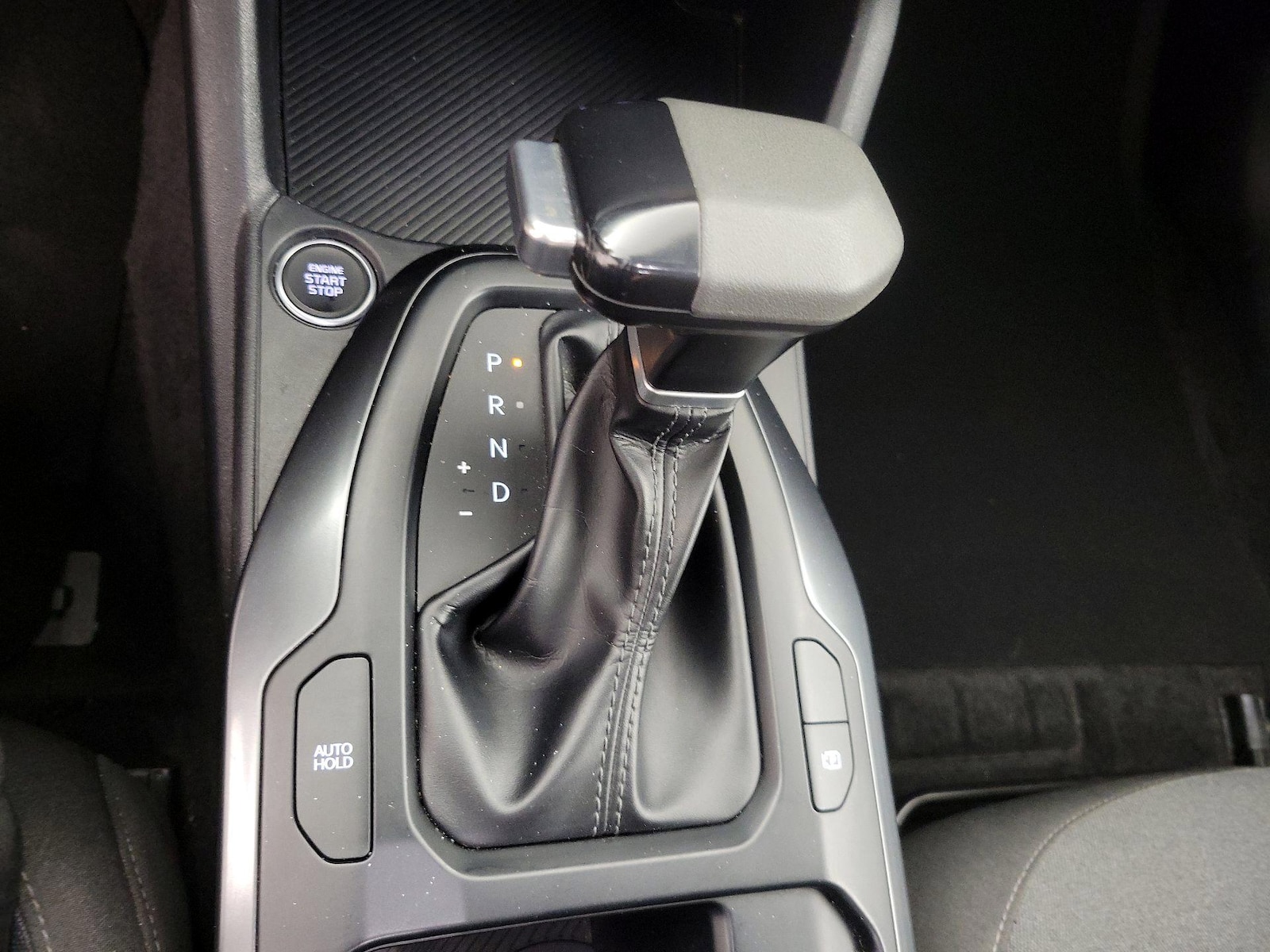 2025 Kia K4 LXS - Photo 18