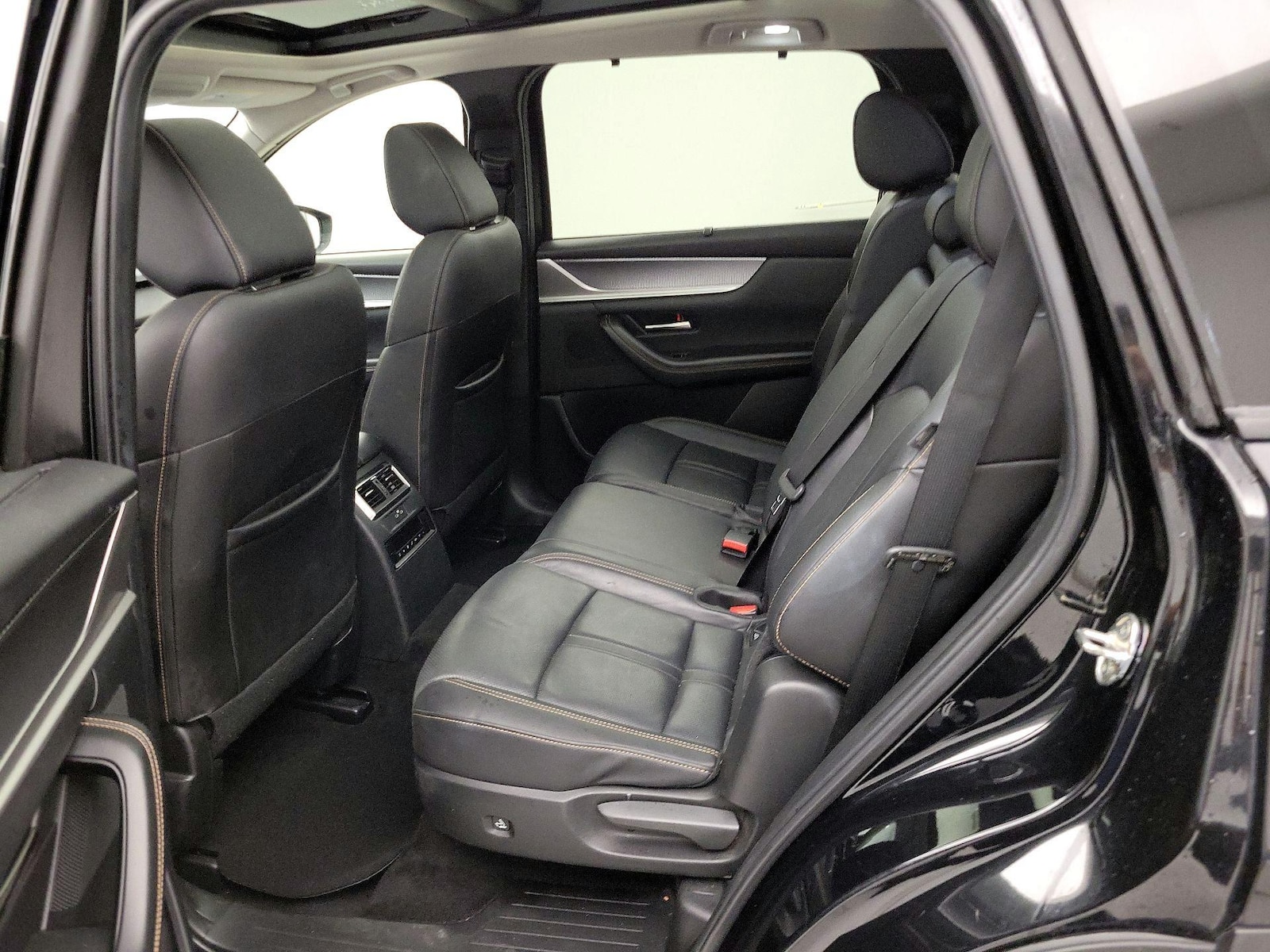 Rear Air Conditioning