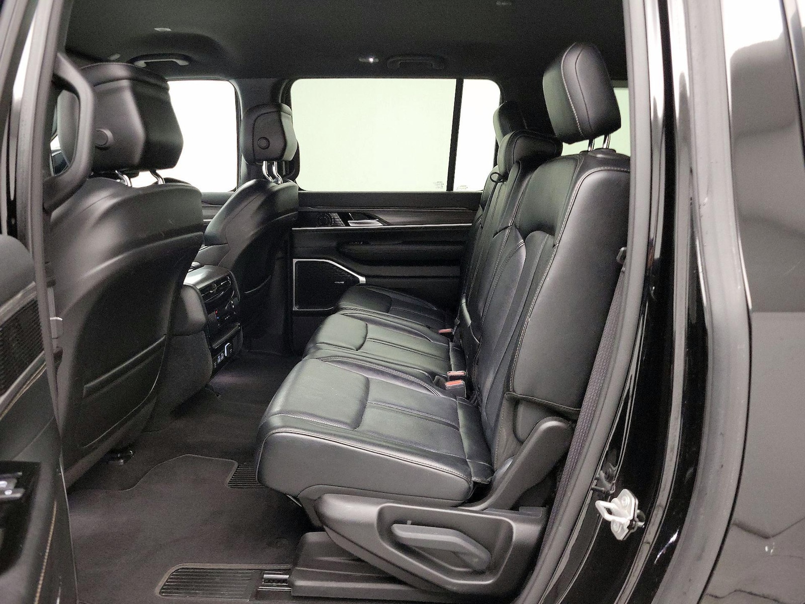 Rear Air Conditioning