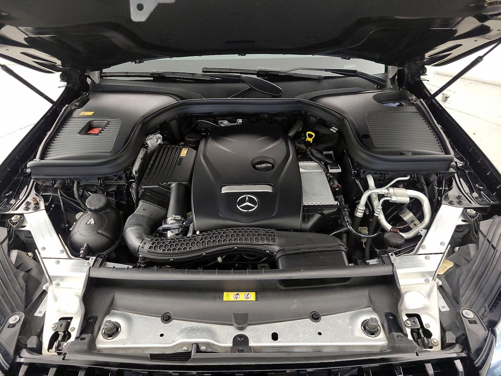 2016 Mercedes-Benz GLC GLC300 - Photo 23