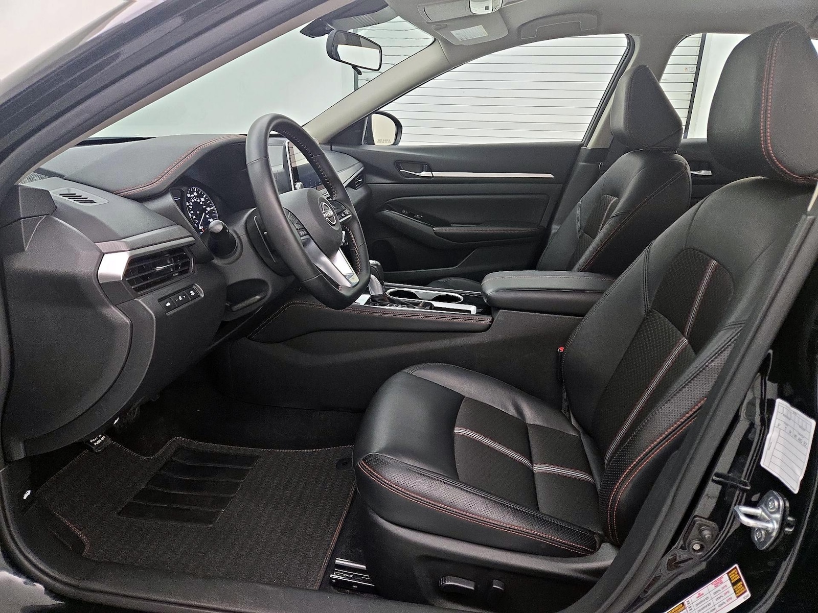 Power Seat(s) & Side Airbags
