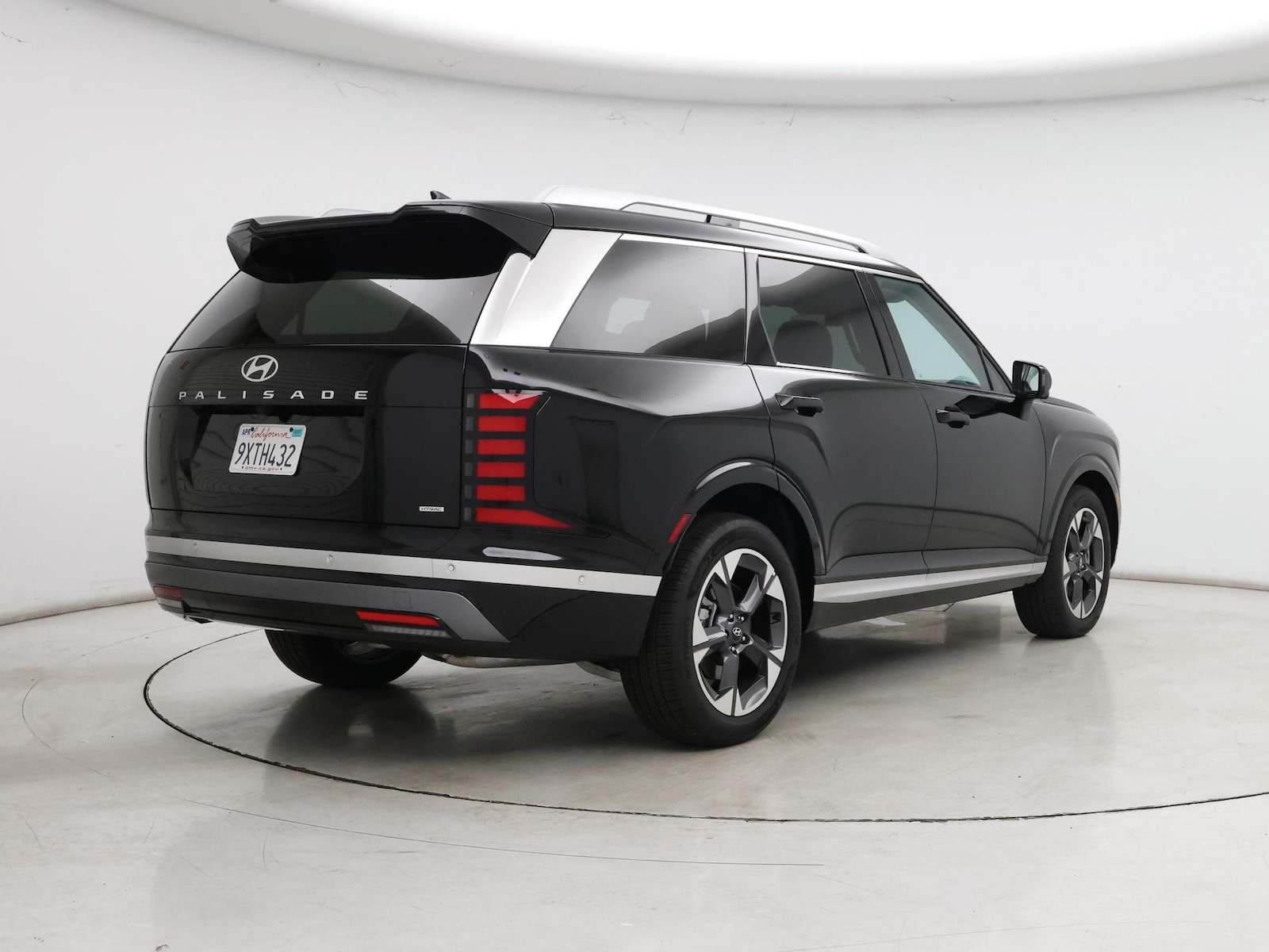 2026 Hyundai Palisade Limited - Photo 9