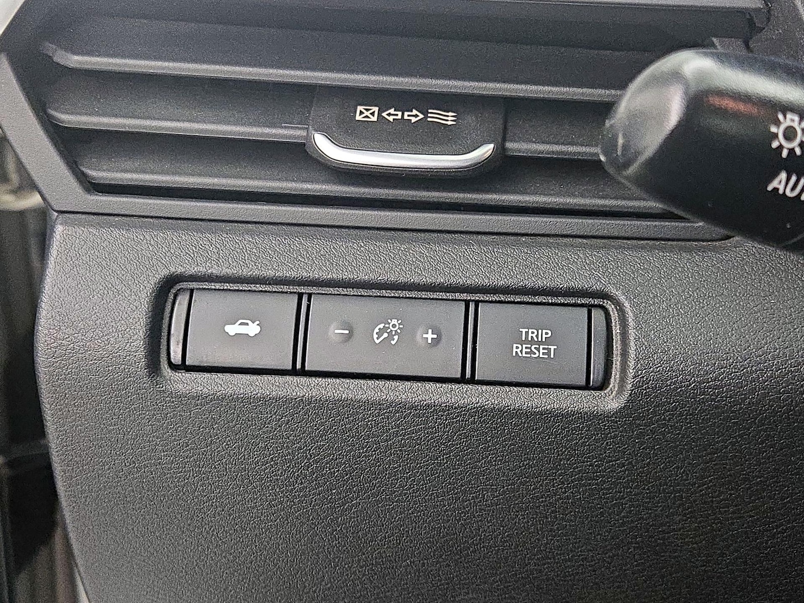 2023 Nissan Altima S - Photo 14