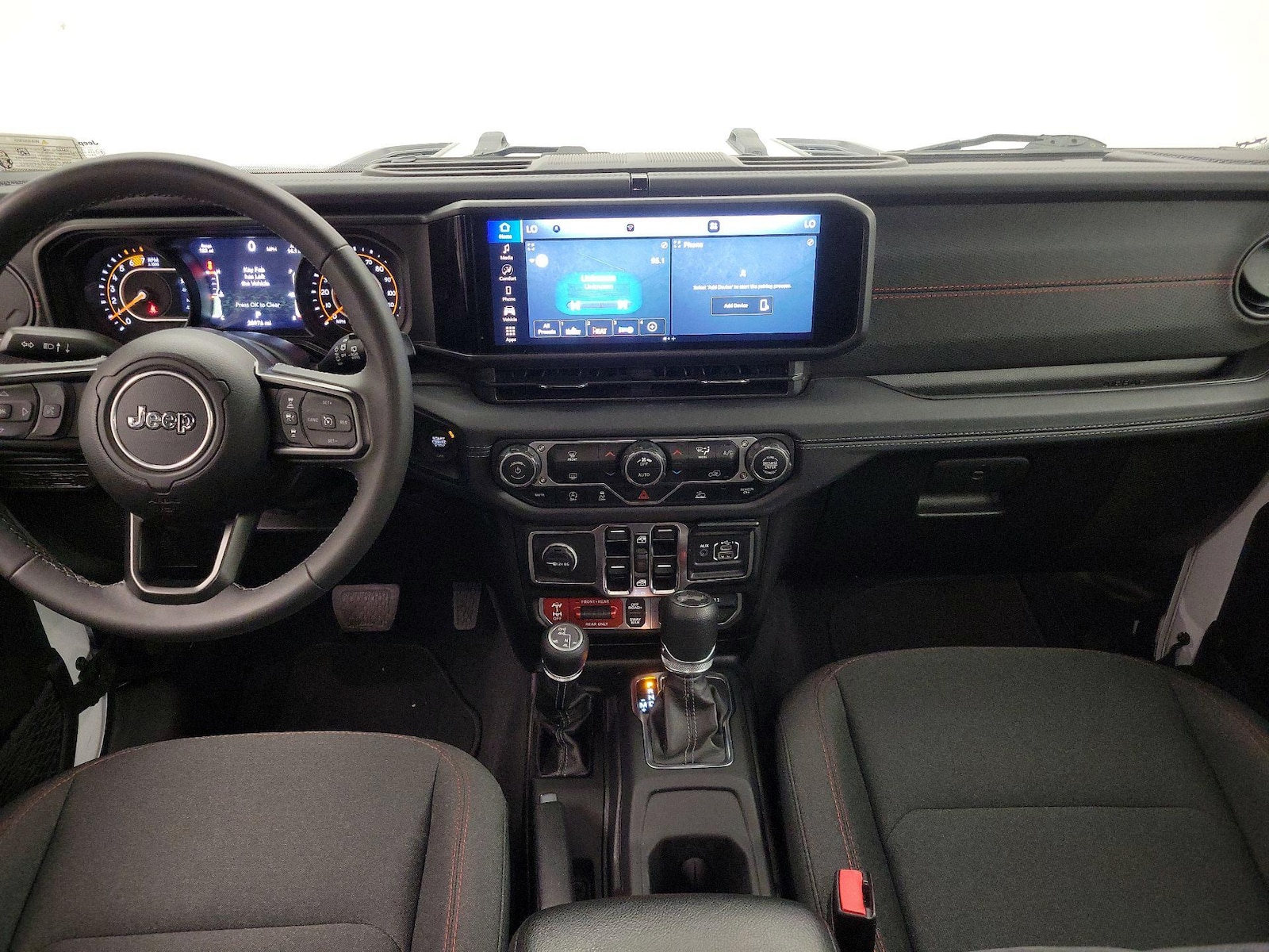 Apple CarPlay® & Android Auto™