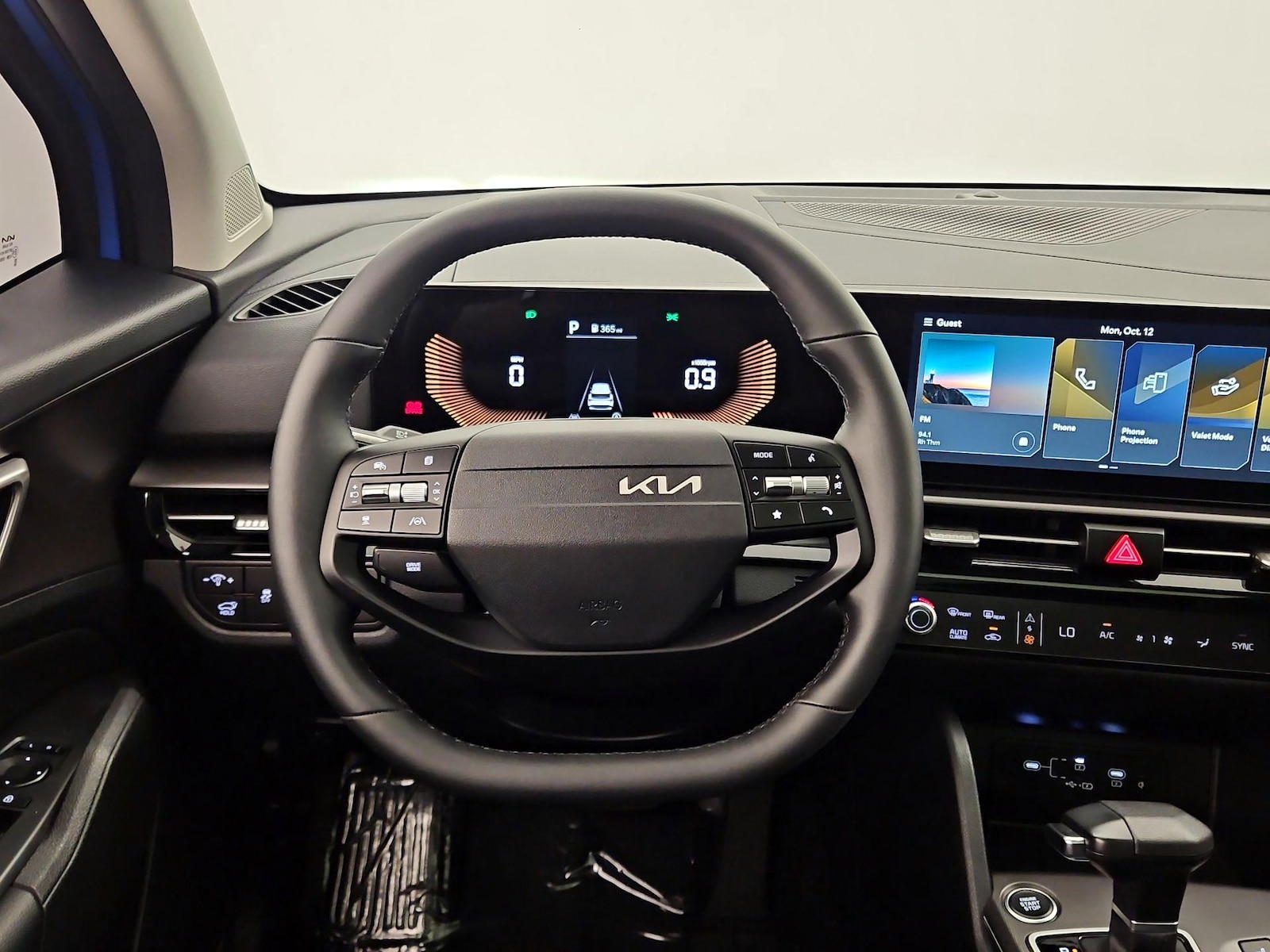 2026 Kia Sportage EX - Photo 11