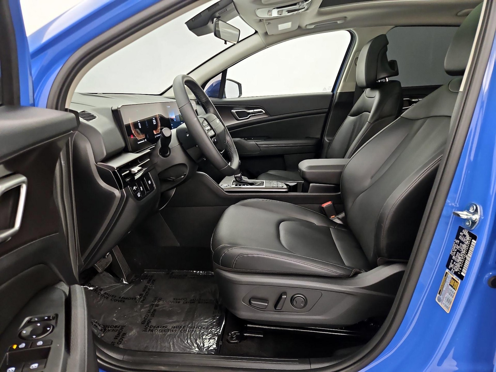 2026 Kia Sportage EX - Photo 12