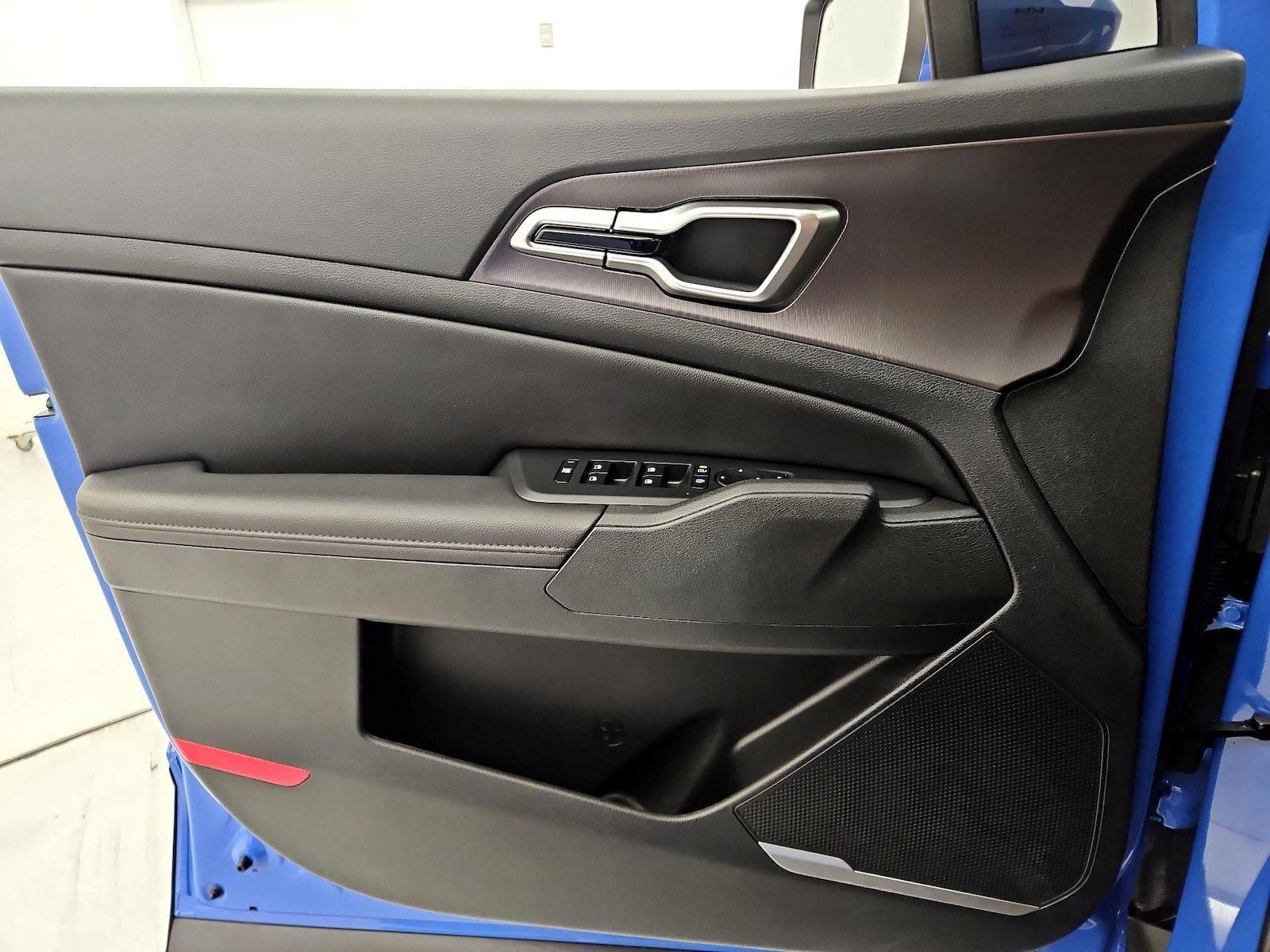 2026 Kia Sportage EX - Photo 13
