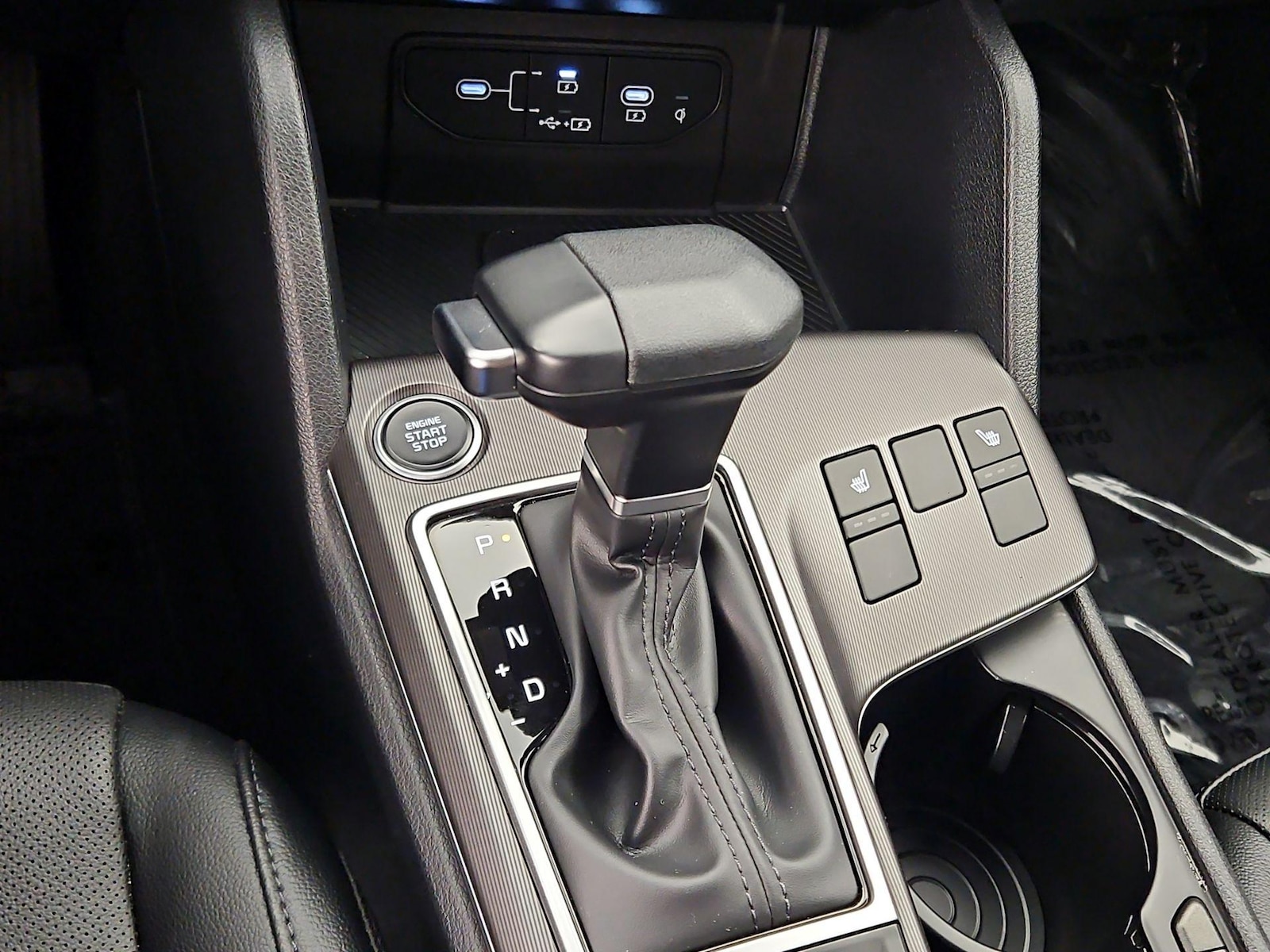 2026 Kia Sportage EX - Photo 18