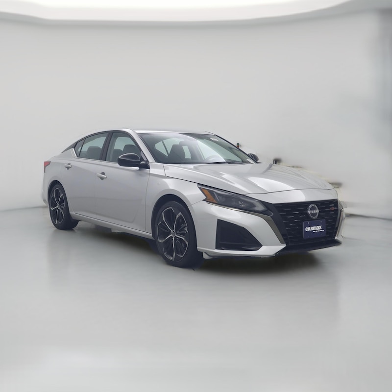 2024 Nissan Altima SR