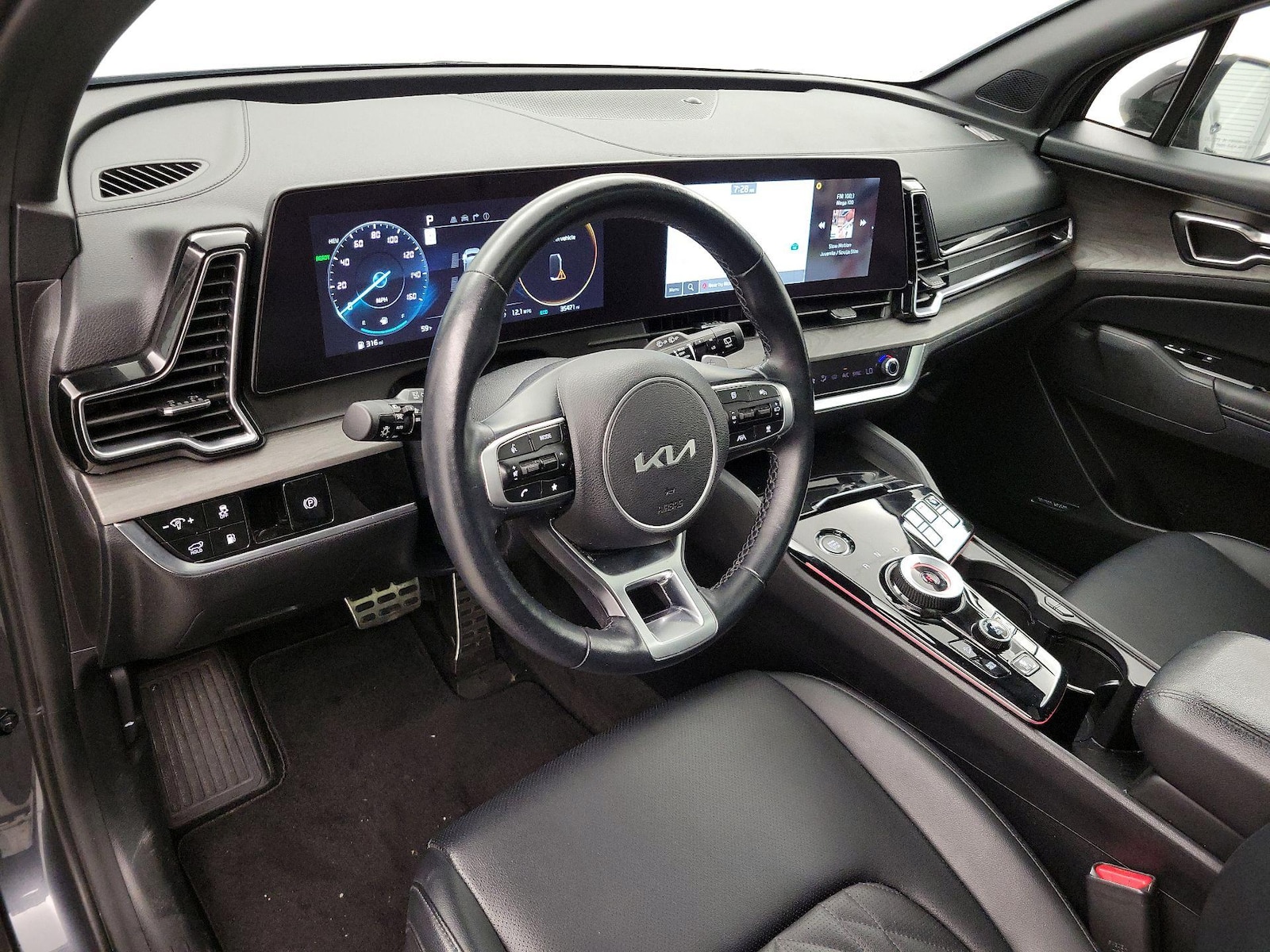 Apple CarPlay® & Android Auto™