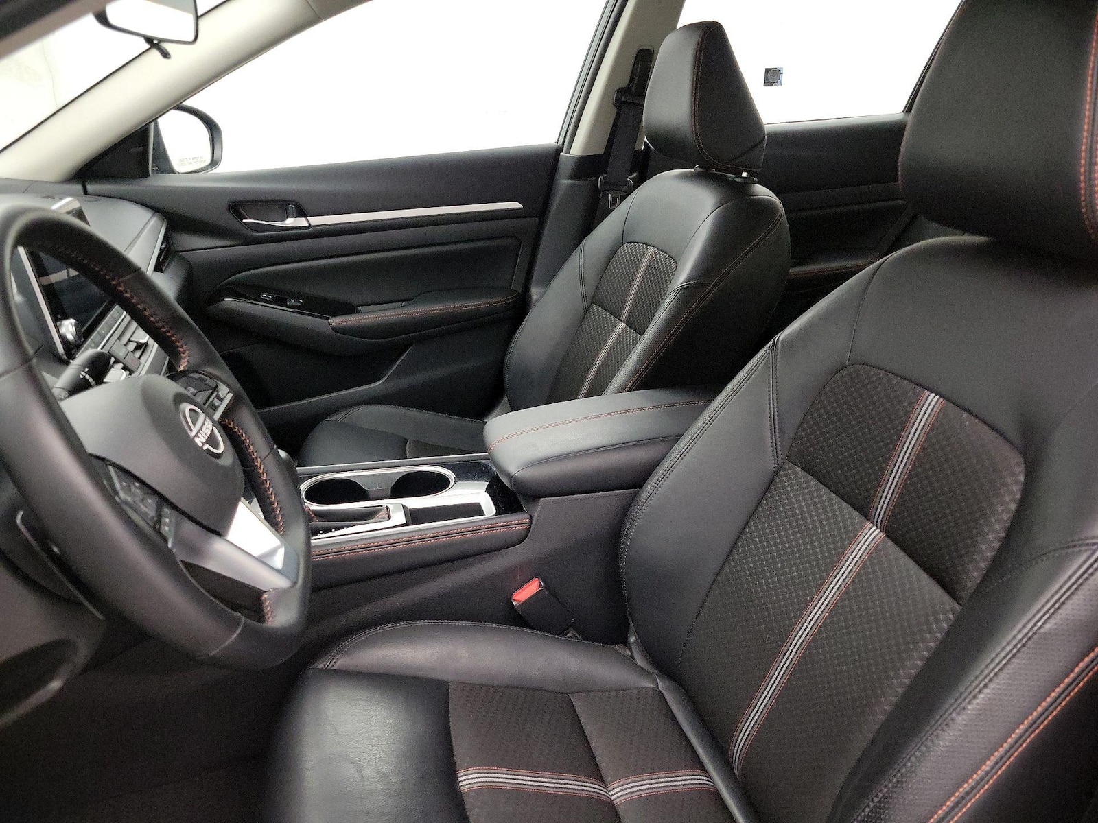Power Seat(s) & Side Airbags