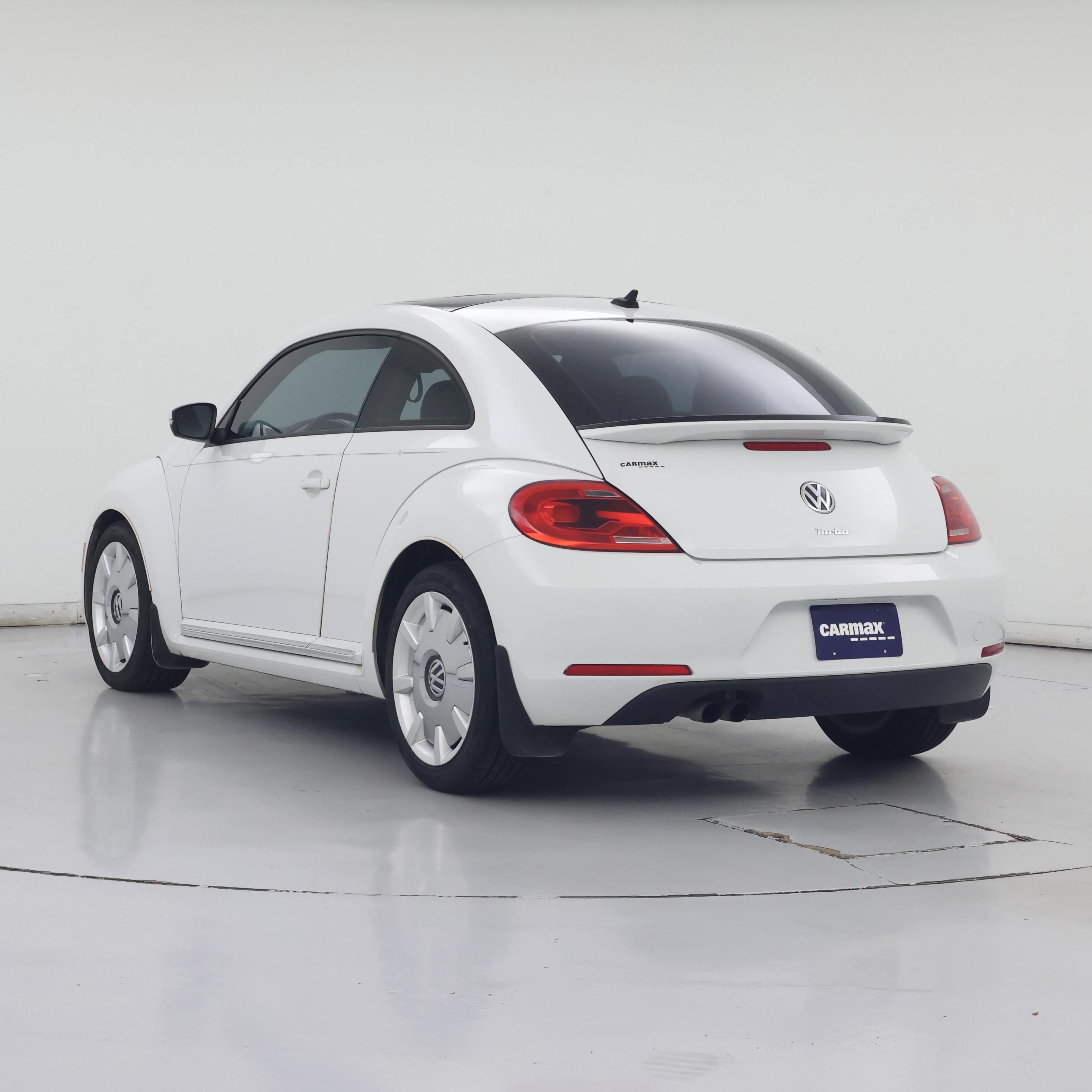 Thumbnail: 2016 Volkswagen Beetle - 2