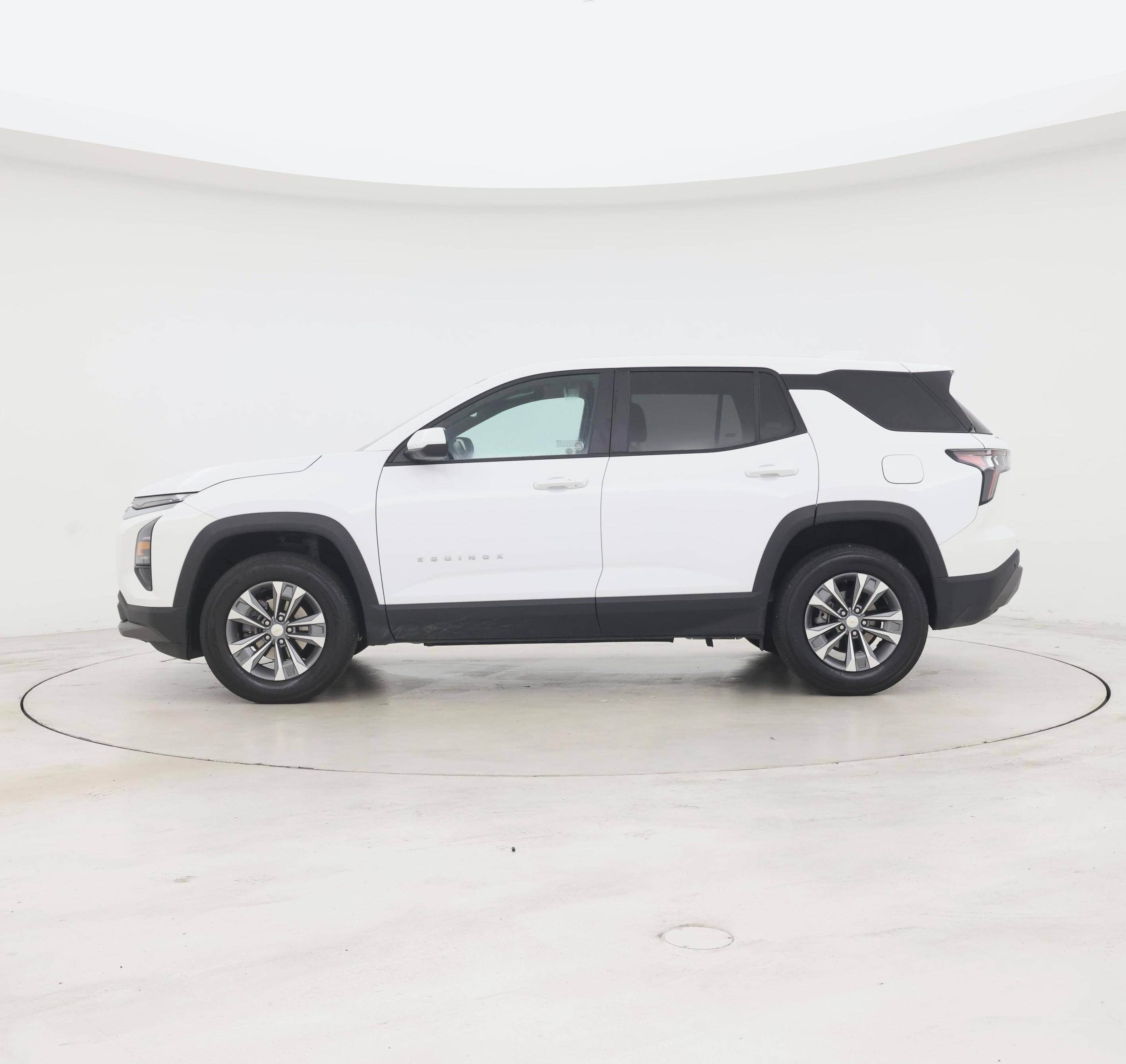 Thumbnail: 2026 Chevrolet Equinox - 3