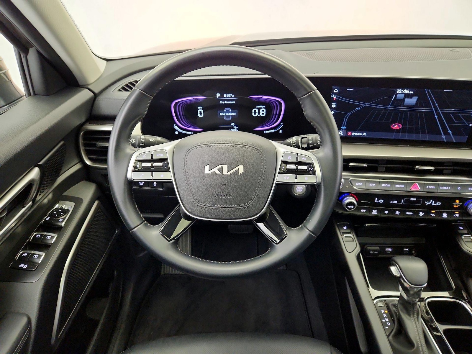 2025 Kia Telluride S - Photo 11