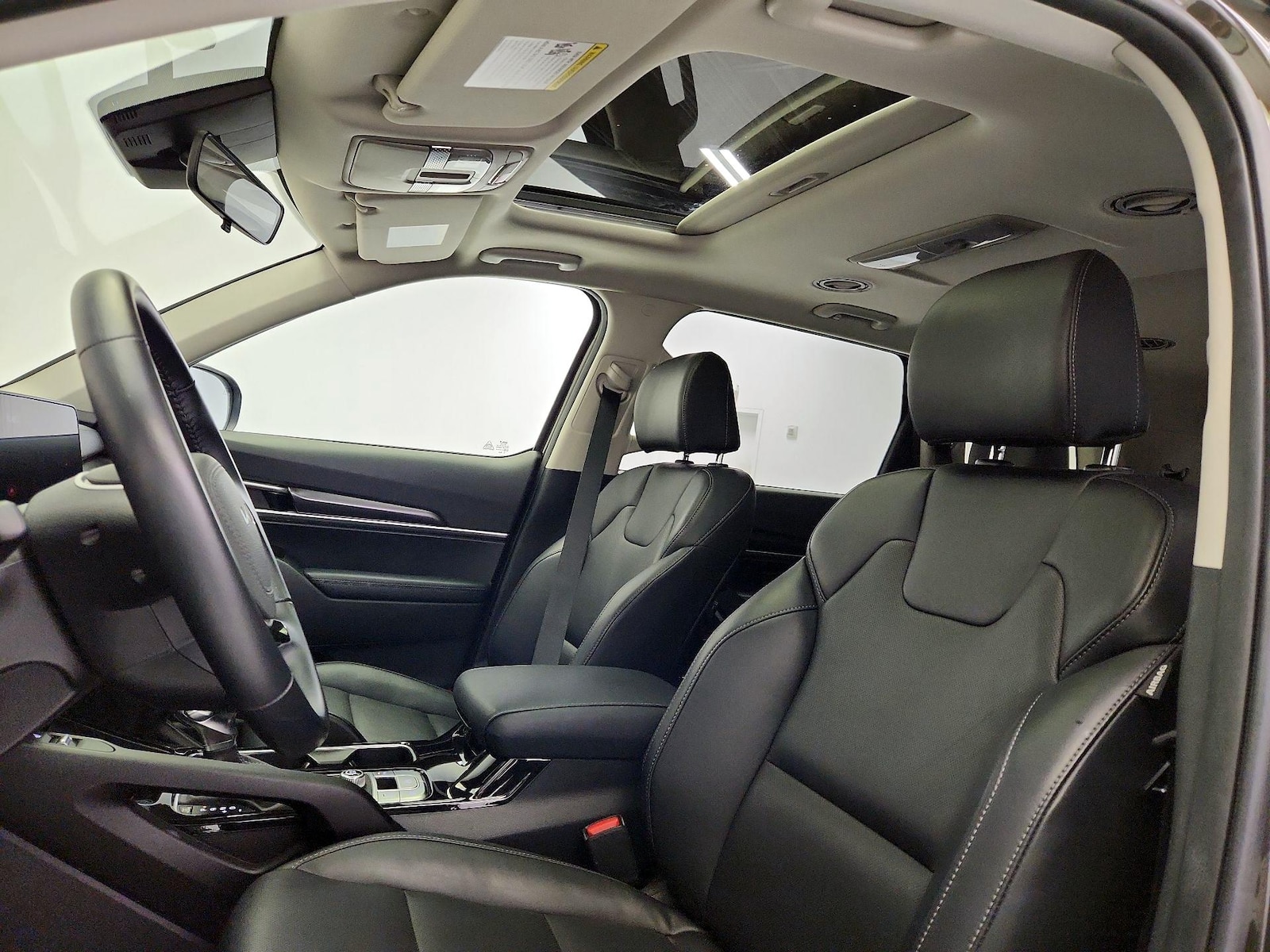 2025 Kia Telluride S - Photo 21