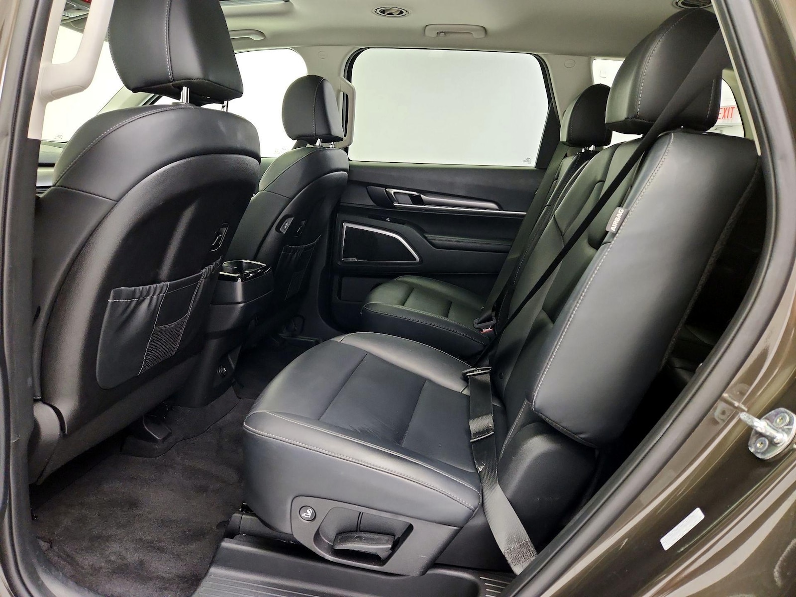 2025 Kia Telluride S - Photo 22