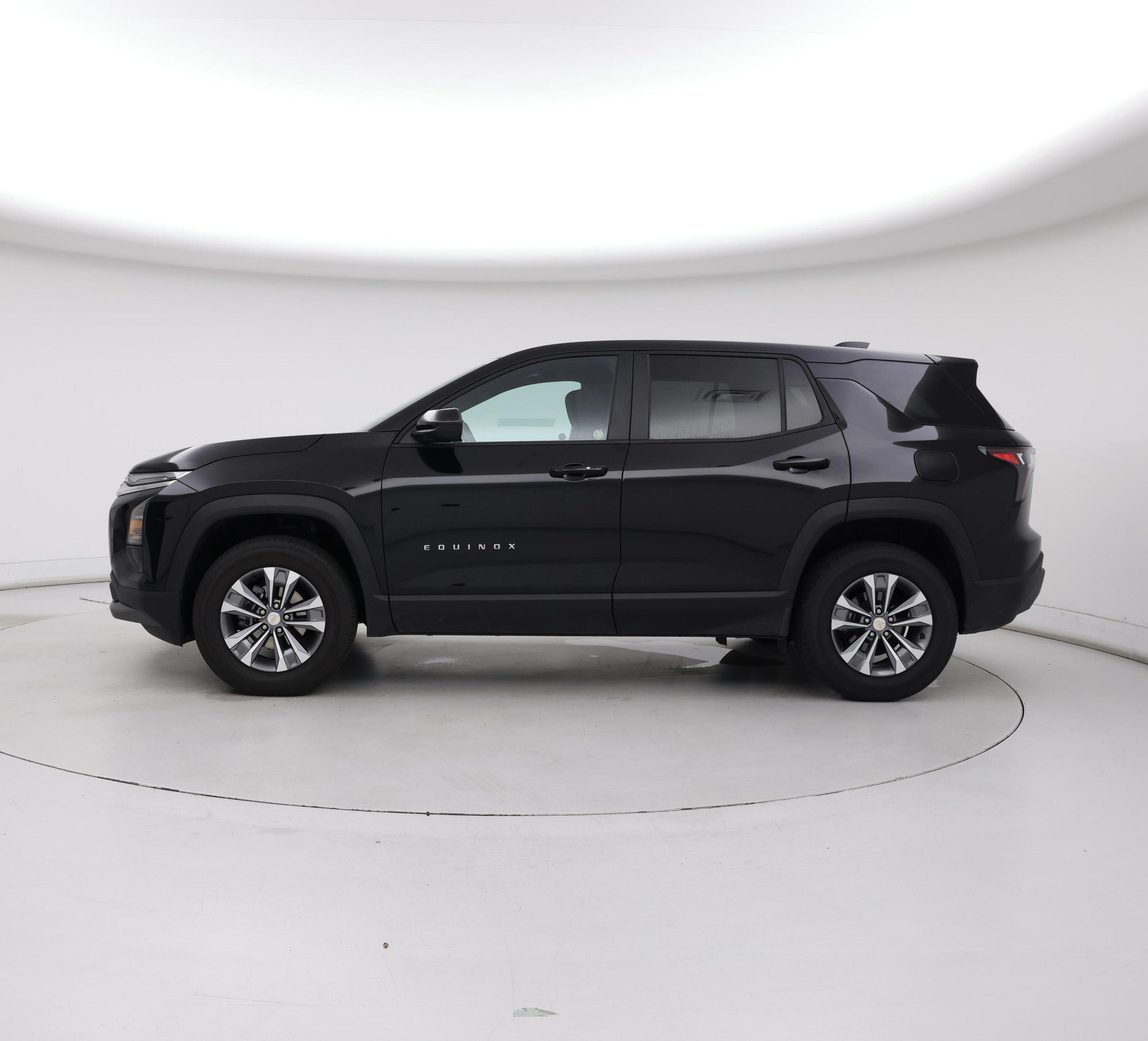 Thumbnail: 2026 Chevrolet Equinox - 3