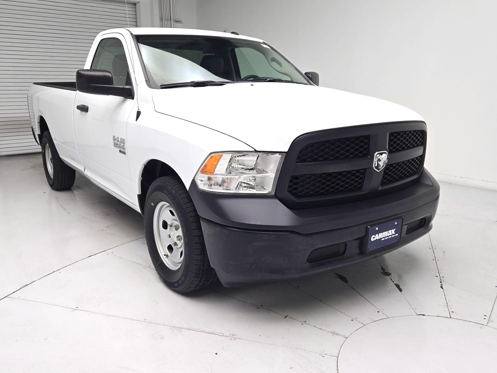 Thumbnail: 2023 RAM 1500 Classic - 1