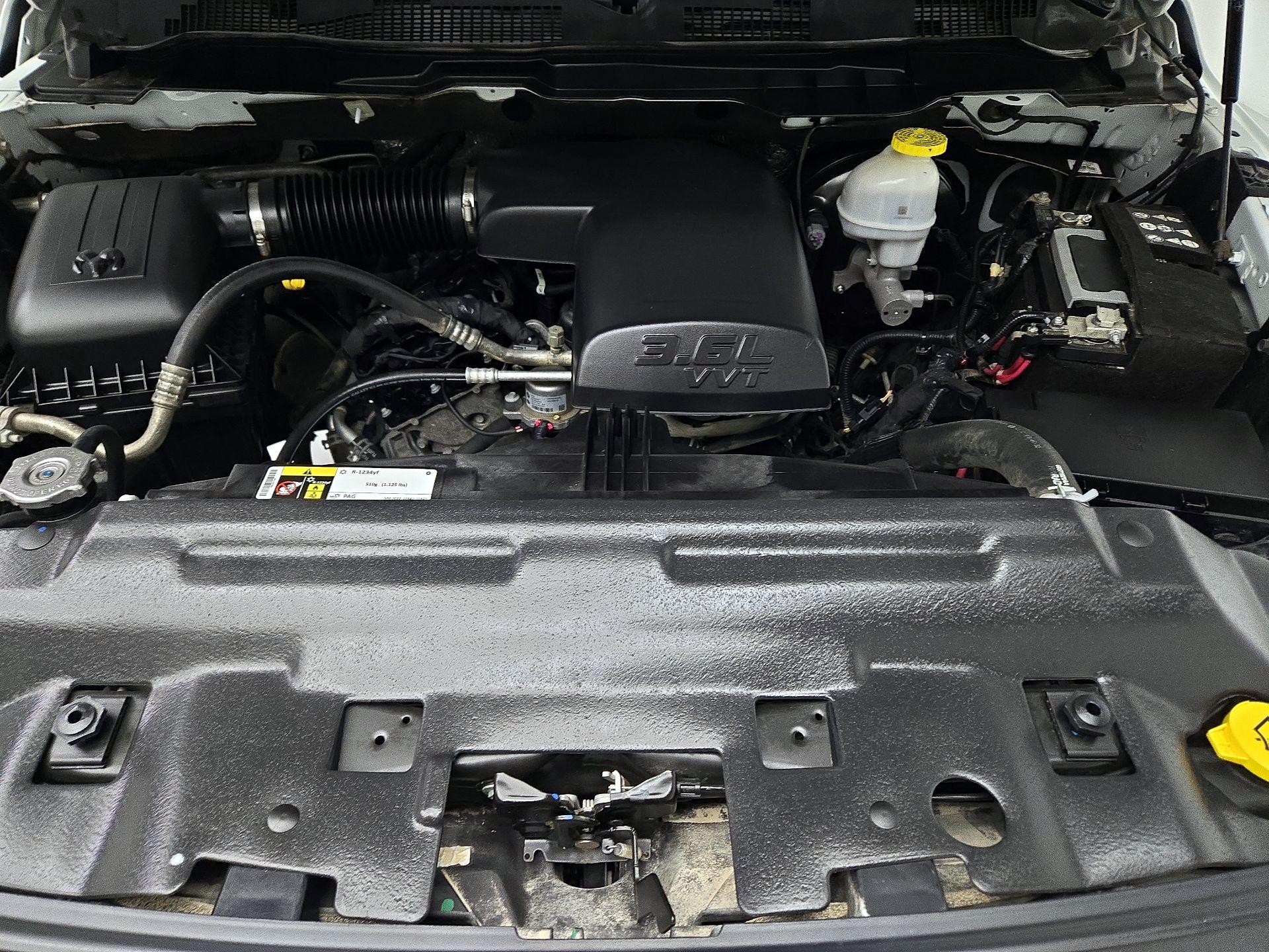 Thumbnail: 2023 RAM 1500 Classic - 17