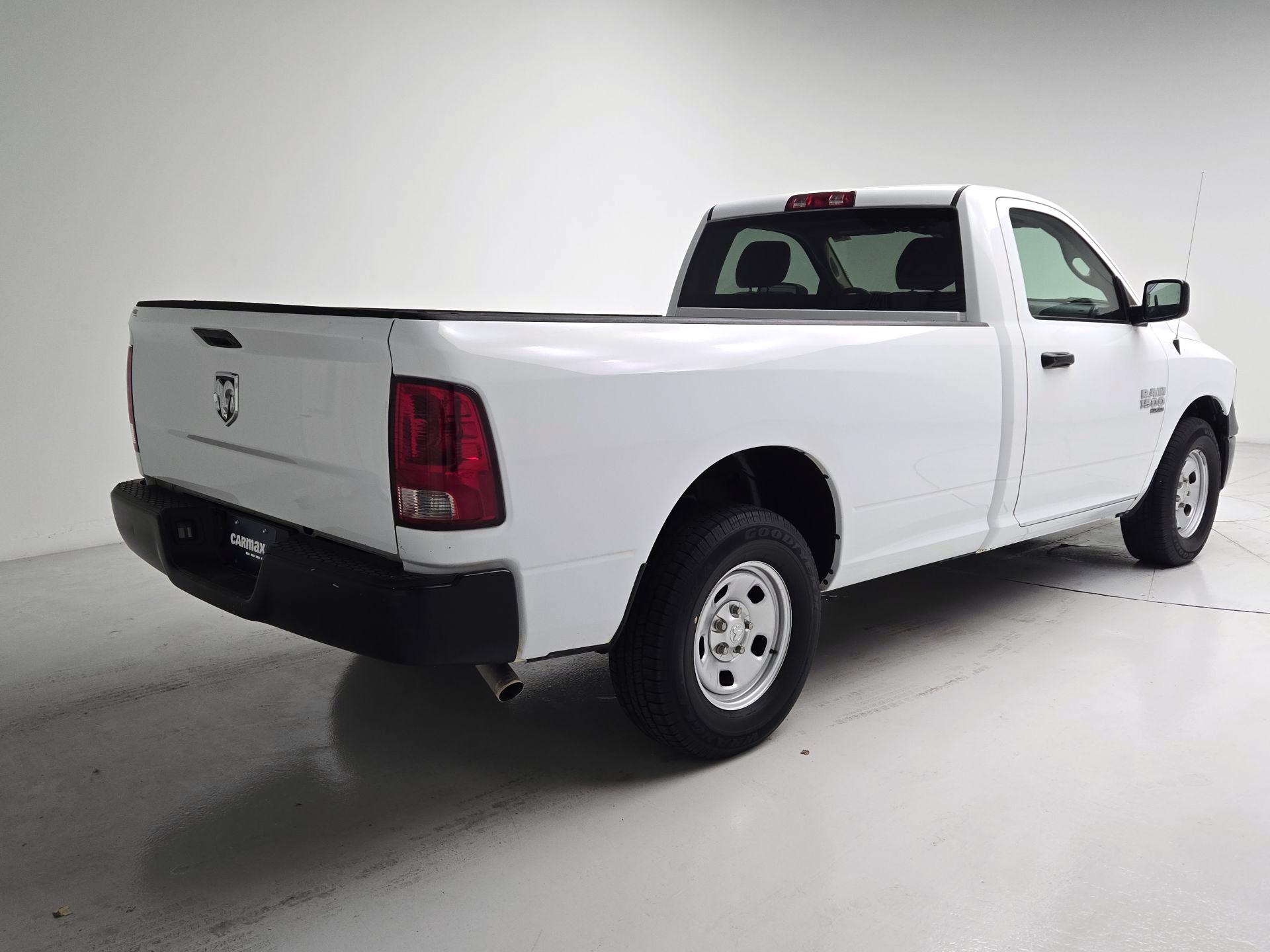 Thumbnail: 2023 RAM 1500 Classic - 5