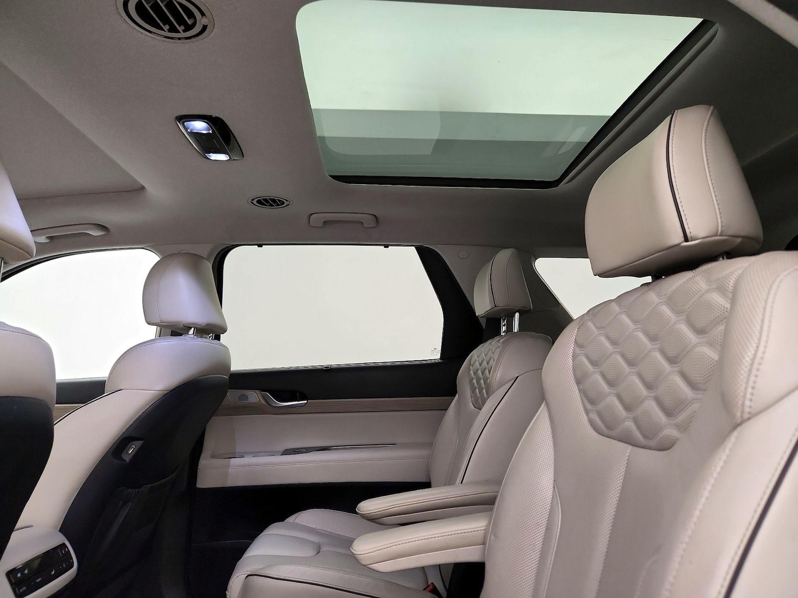 2021 Hyundai Palisade Limited - Photo 27