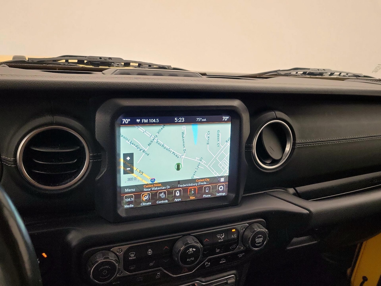 2021 Jeep Wrangler Unlimited Sahara 4XE - Photo 15