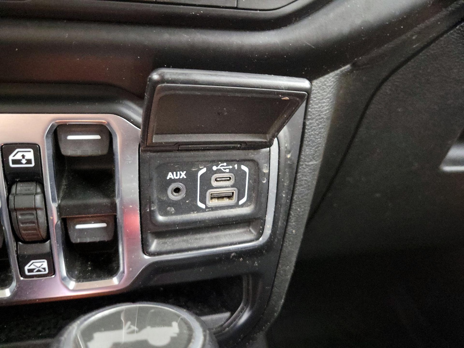 2021 Jeep Wrangler Unlimited Sahara 4XE - Photo 20