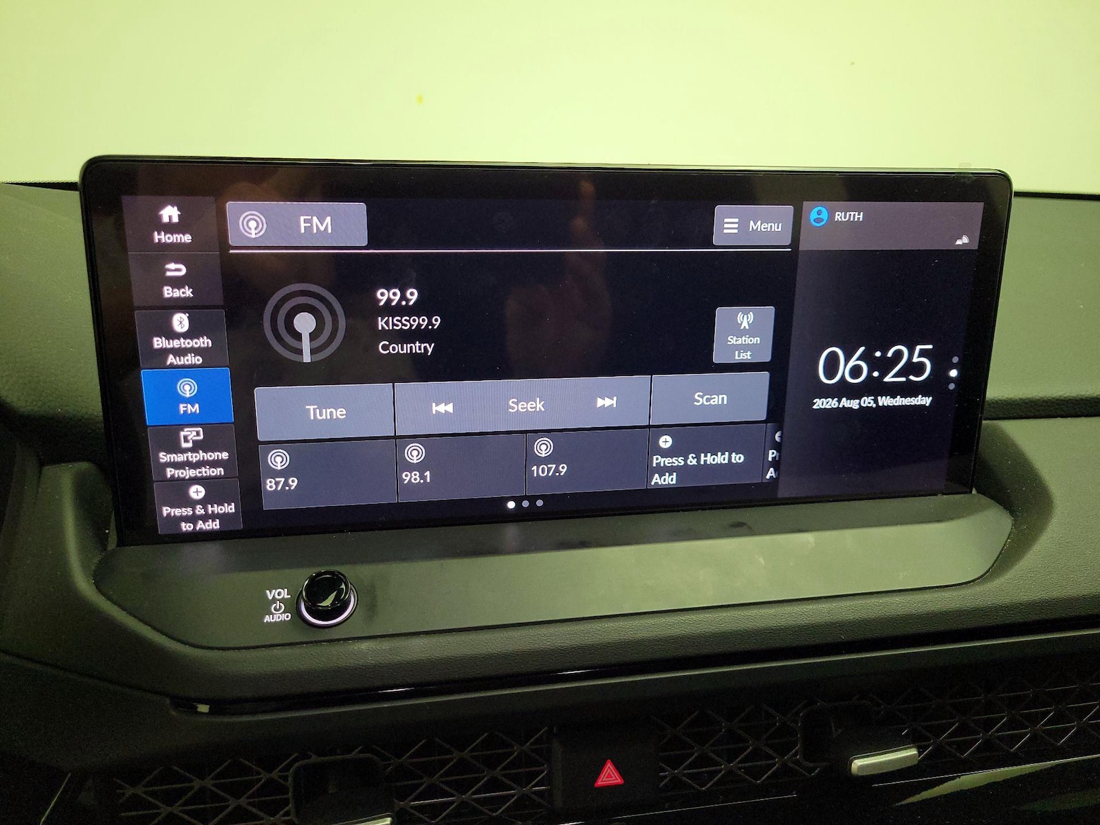 2024 Honda Accord Hybrid Sport - Photo 16