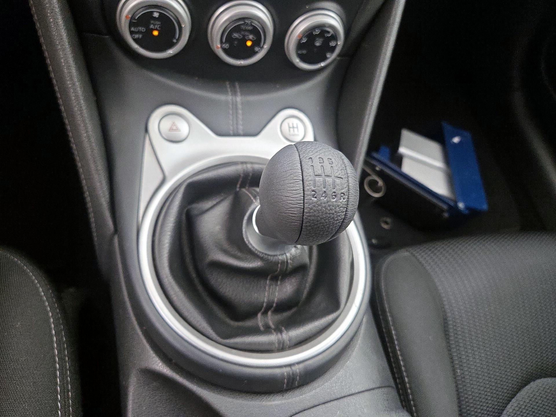 Thumbnail: 2014 Nissan Z - 16