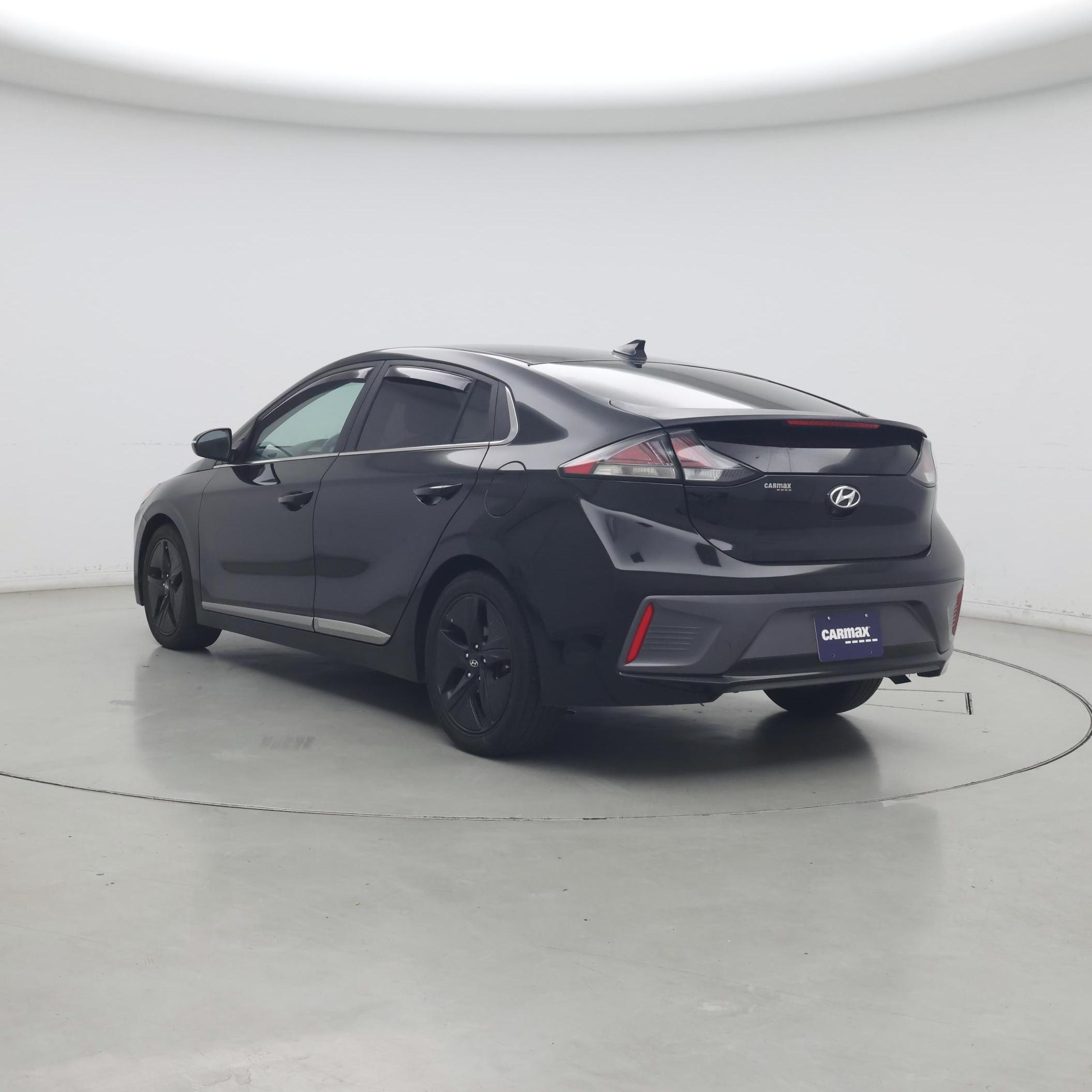 Thumbnail: 2022 Hyundai Ioniq - 2
