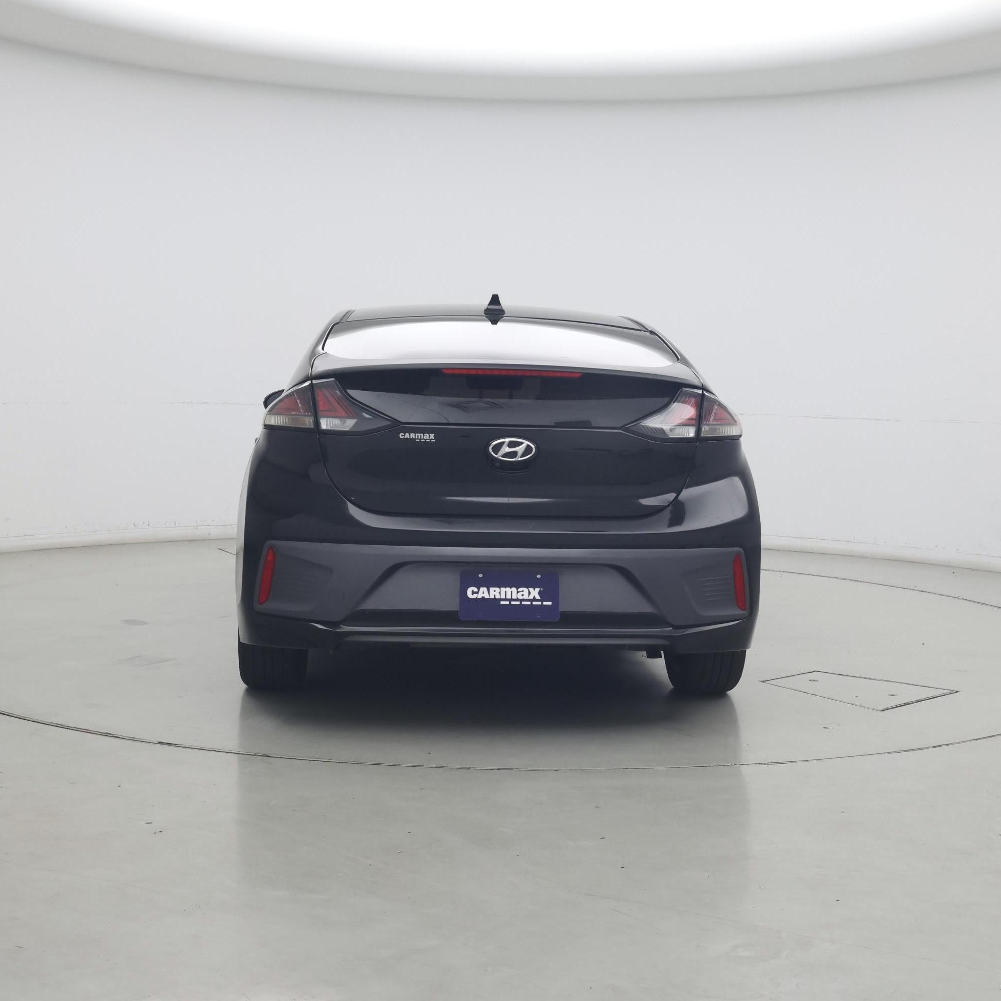 Thumbnail: 2022 Hyundai Ioniq - 6