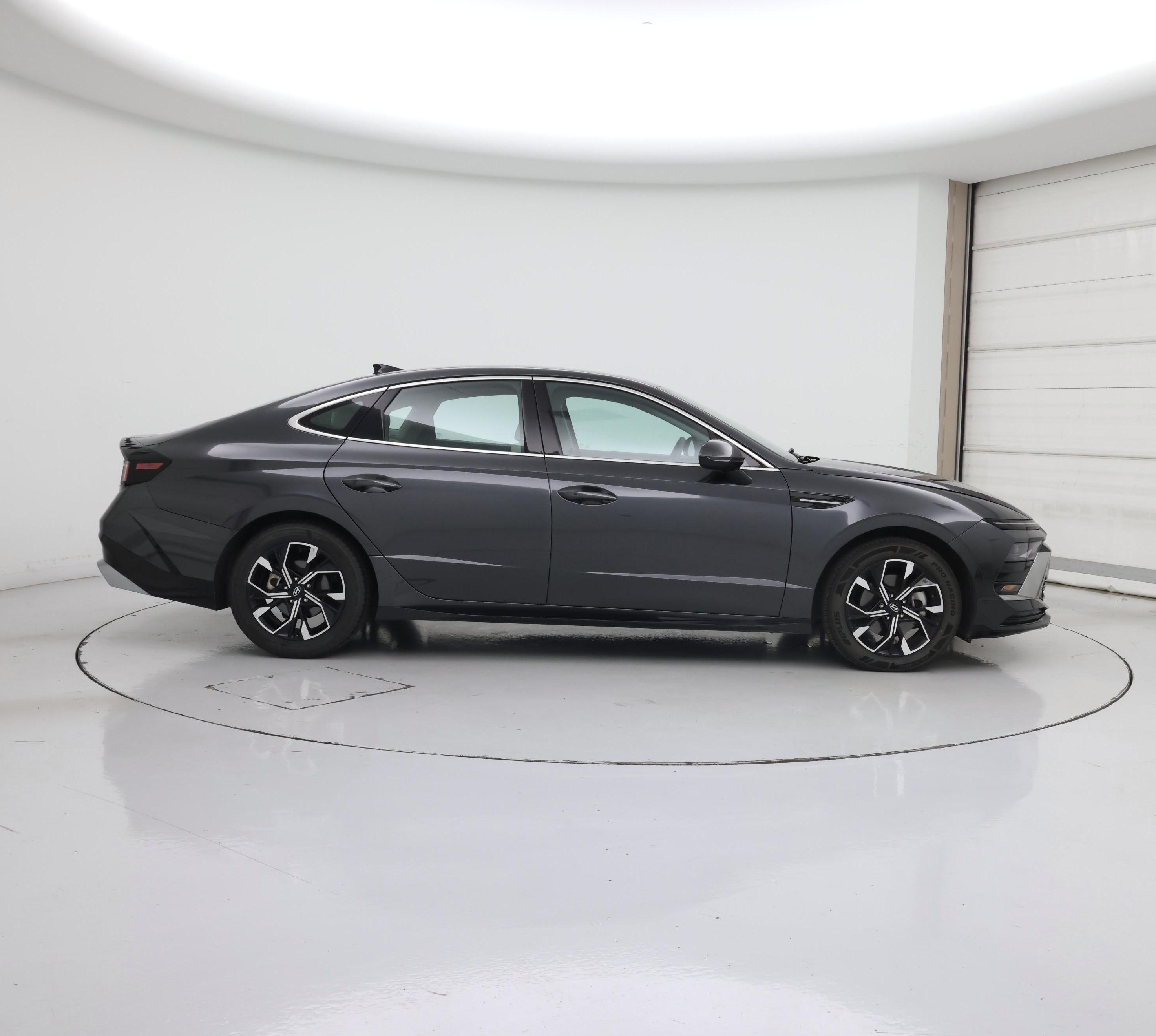 Thumbnail: 2024 Hyundai Sonata - 7