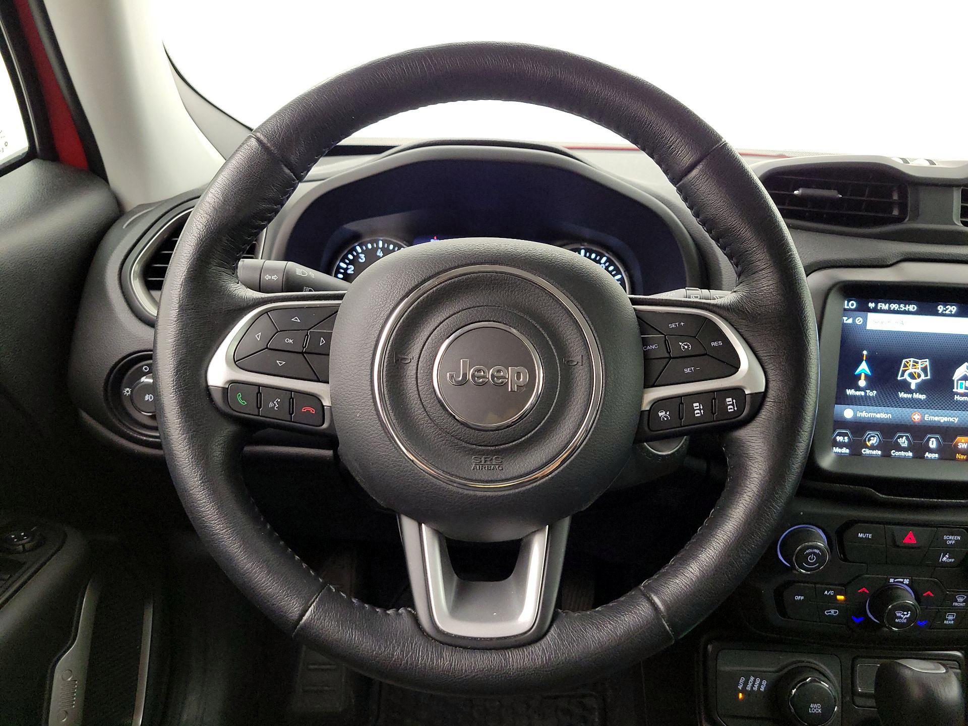 Thumbnail: 2023 Jeep Renegade - 10