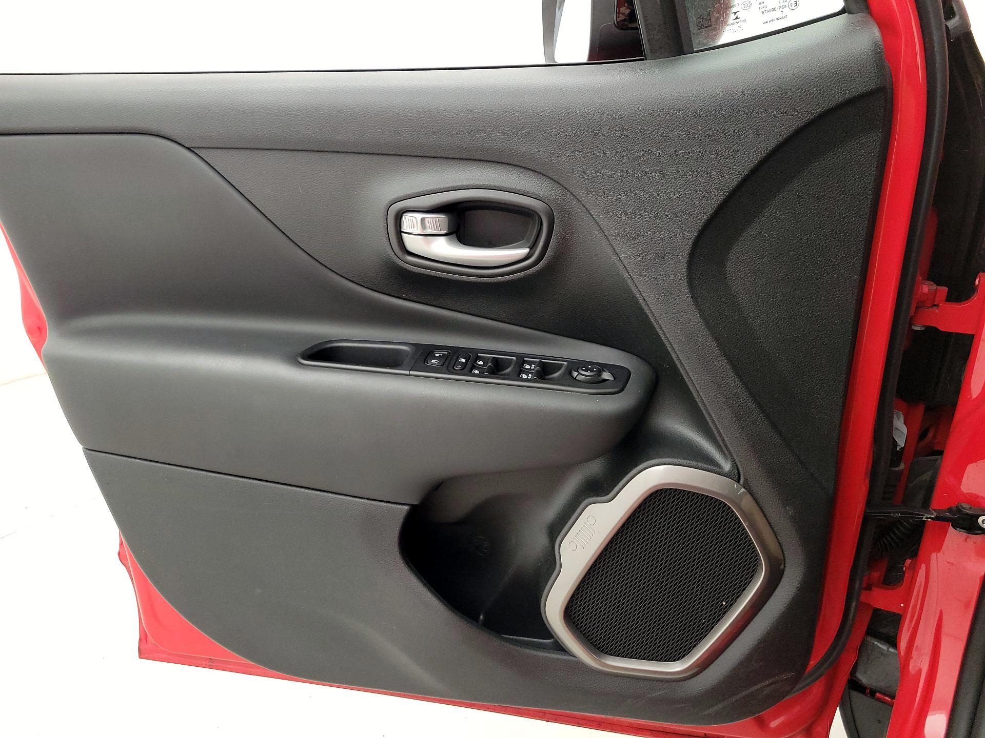 Thumbnail: 2023 Jeep Renegade - 12