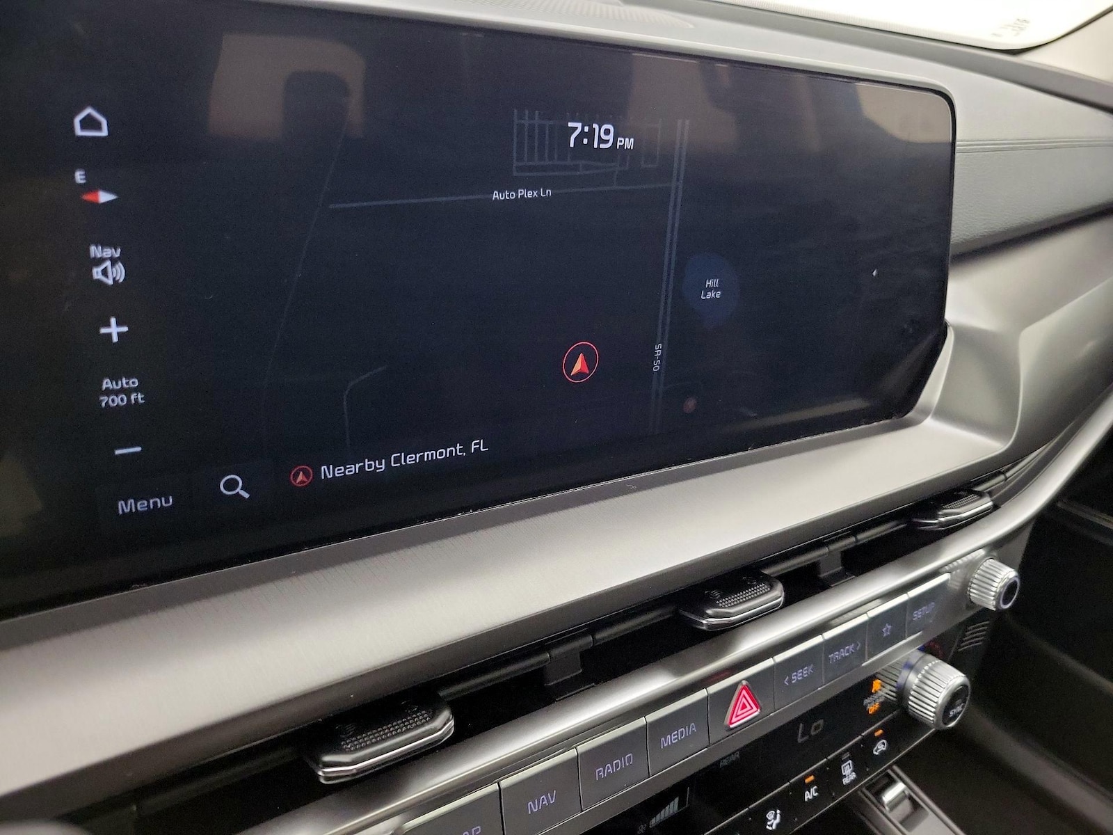 2025 Kia Telluride S - Photo 15