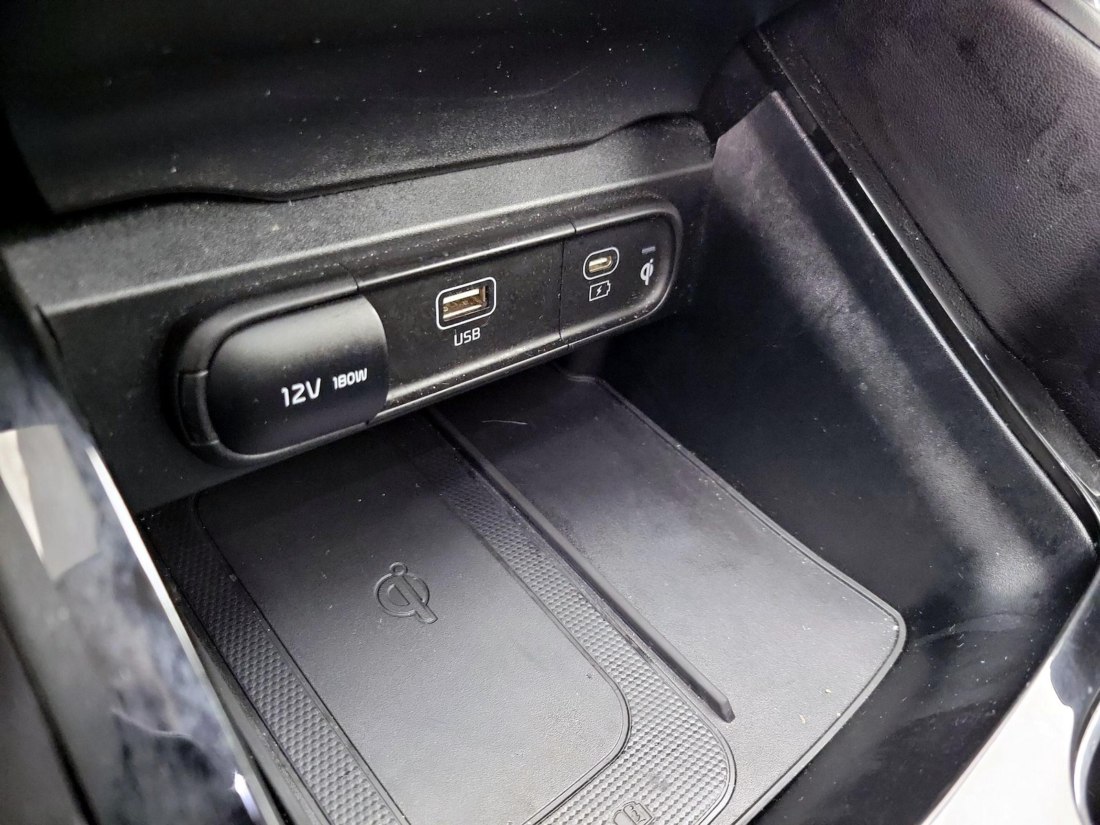 2025 Kia Telluride S - Photo 20