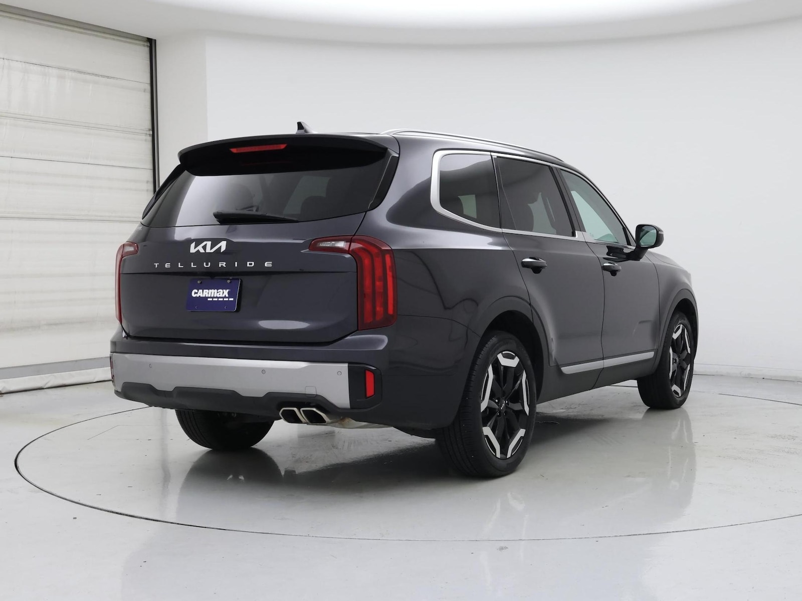 2025 Kia Telluride S - Photo 9