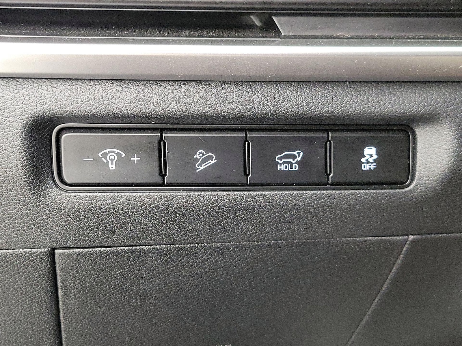 2025 Kia Telluride S - Photo 14