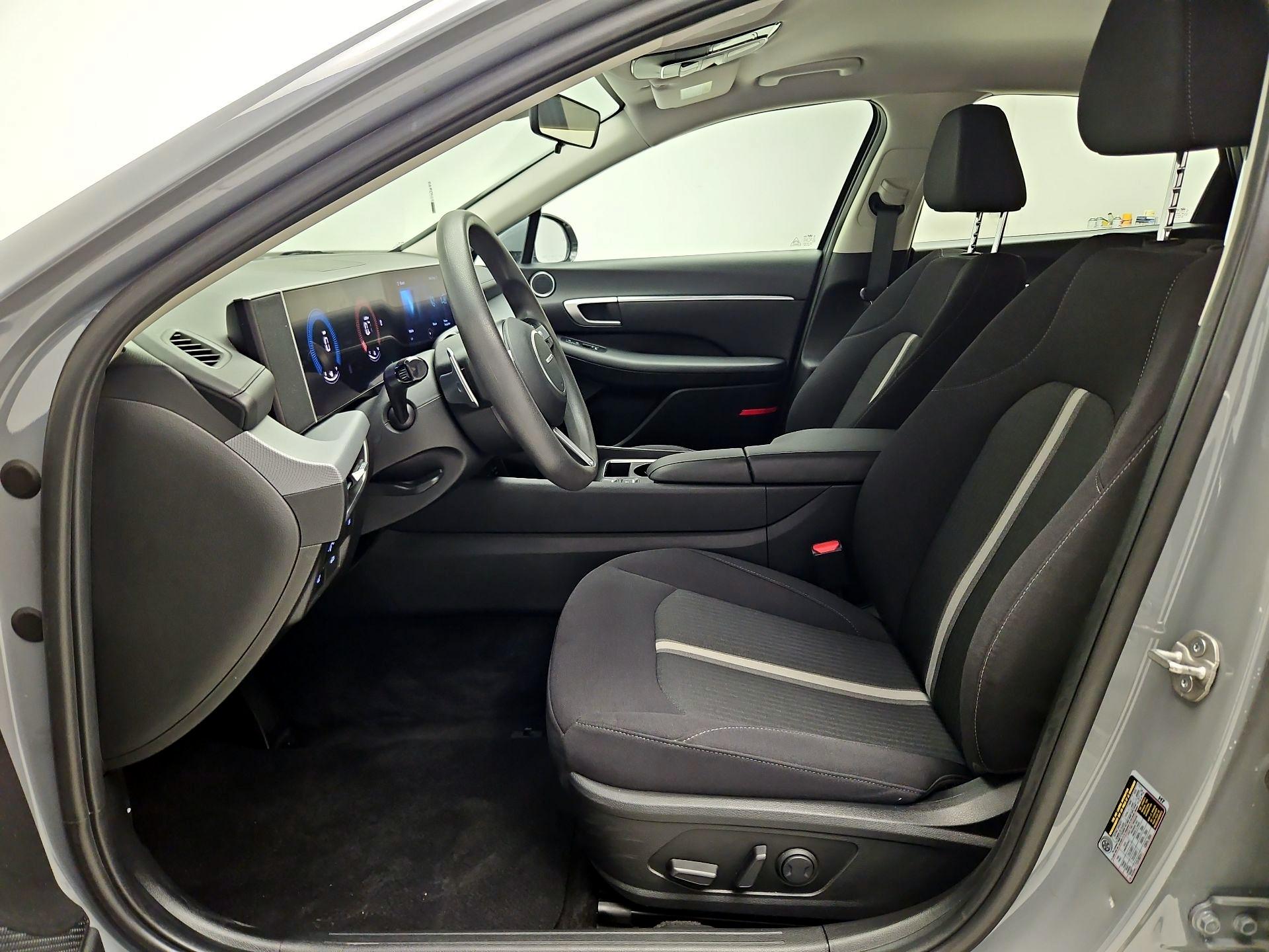 Thumbnail: 2025 Hyundai Sonata - 11