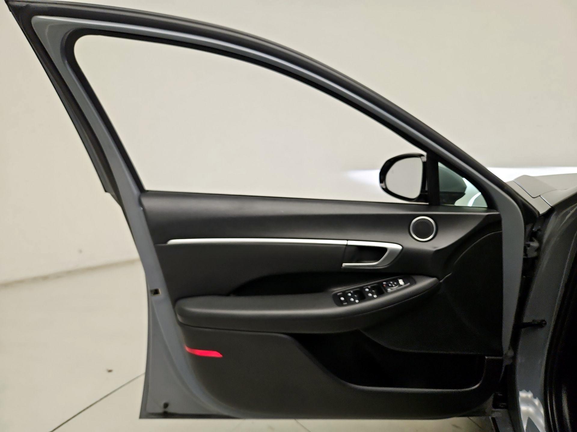 Thumbnail: 2025 Hyundai Sonata - 12
