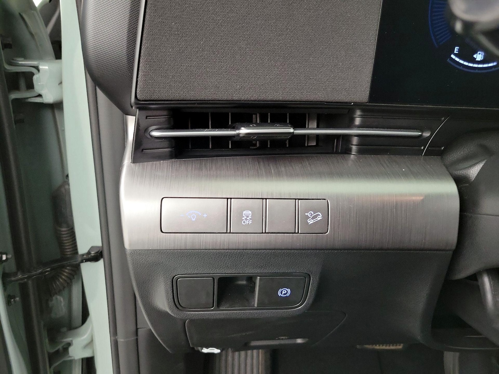 2024 Hyundai Kona SEL - Photo 12