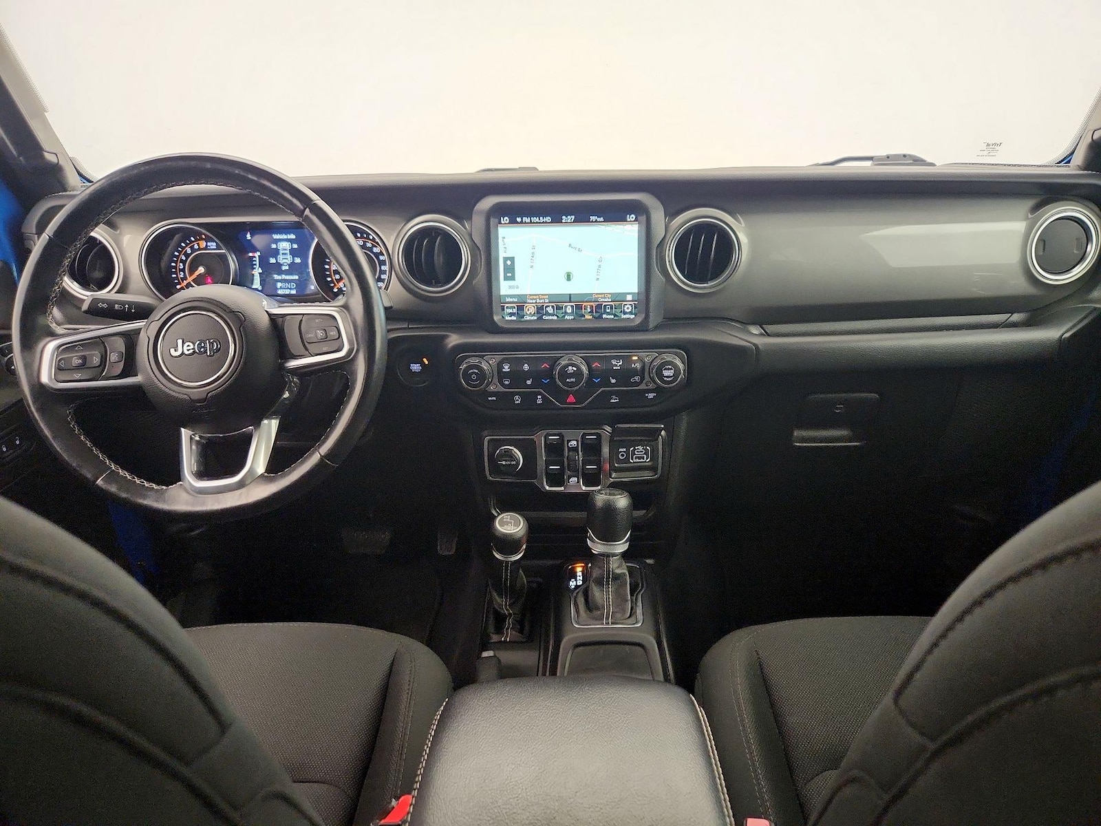 Apple CarPlay® & Android Auto™