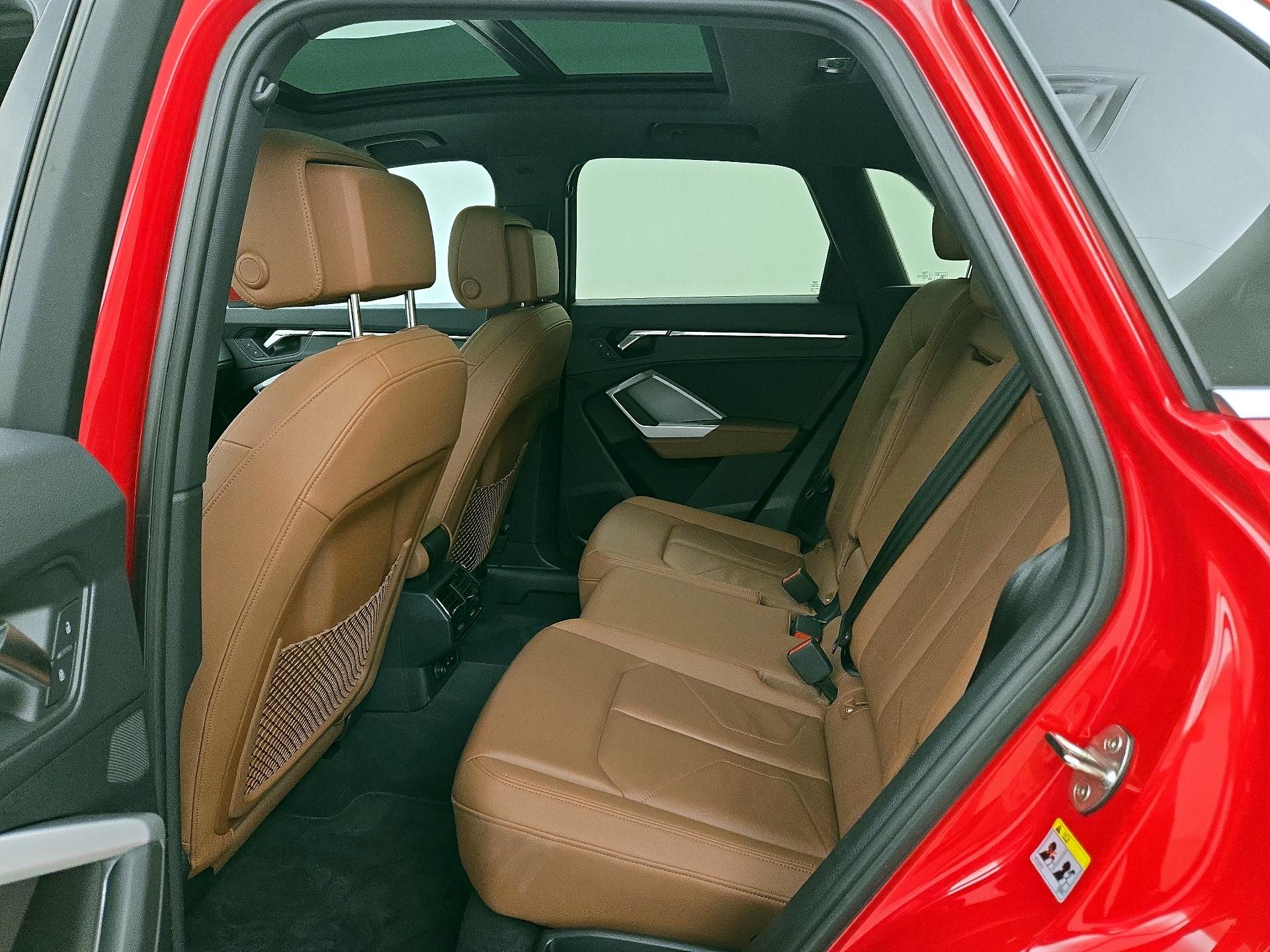 Thumbnail: 2025 Audi Q3 - 20