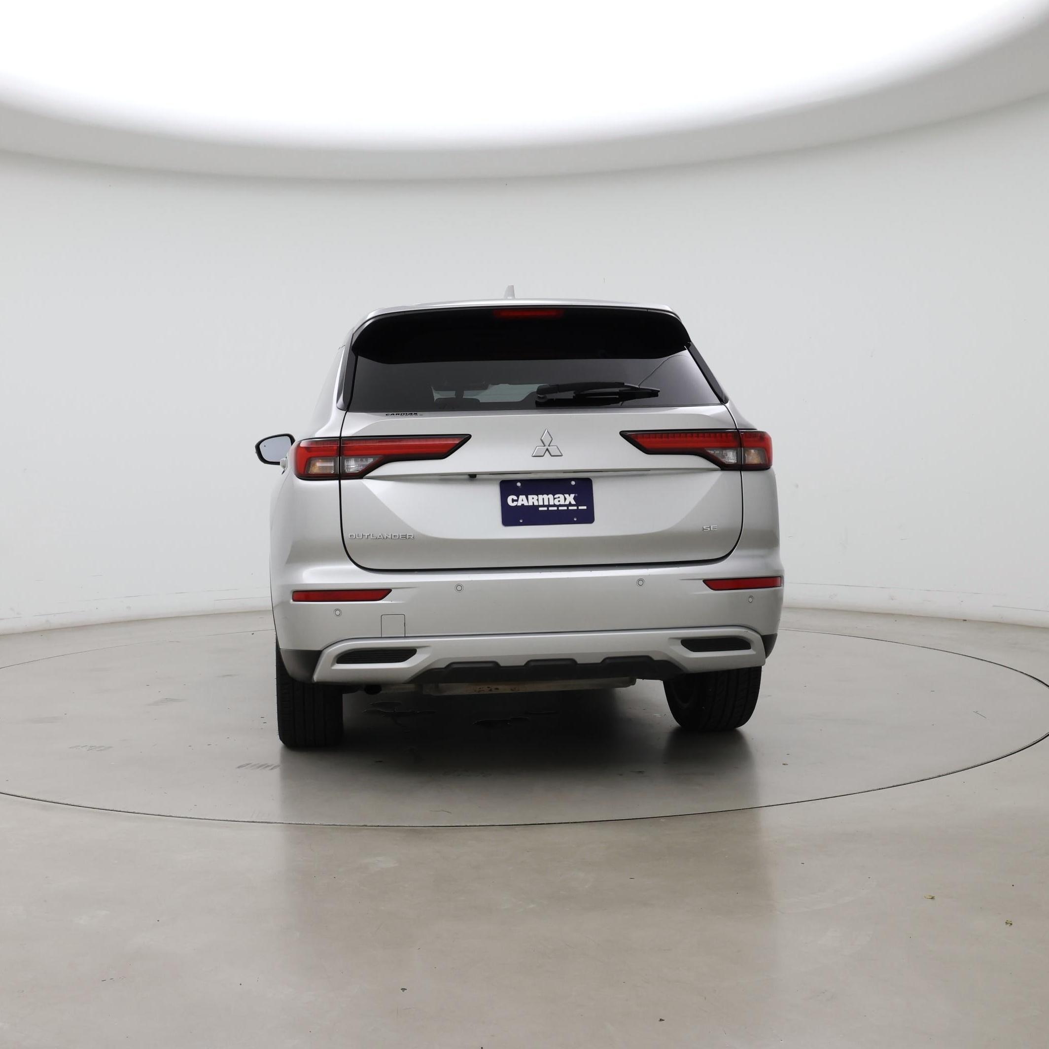 Thumbnail: 2024 Mitsubishi Outlander - 6