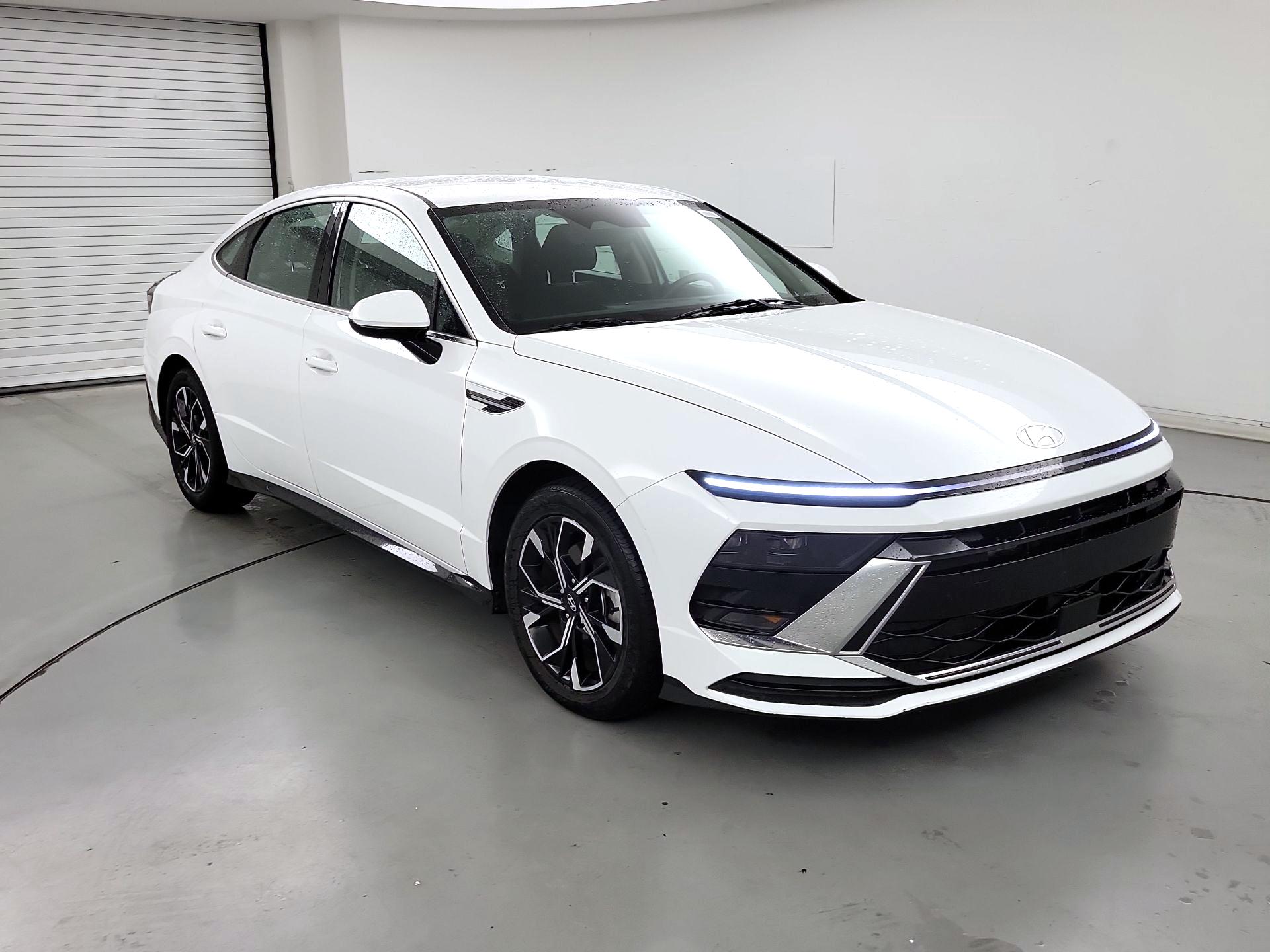 Thumbnail: 2024 Hyundai Sonata - 1
