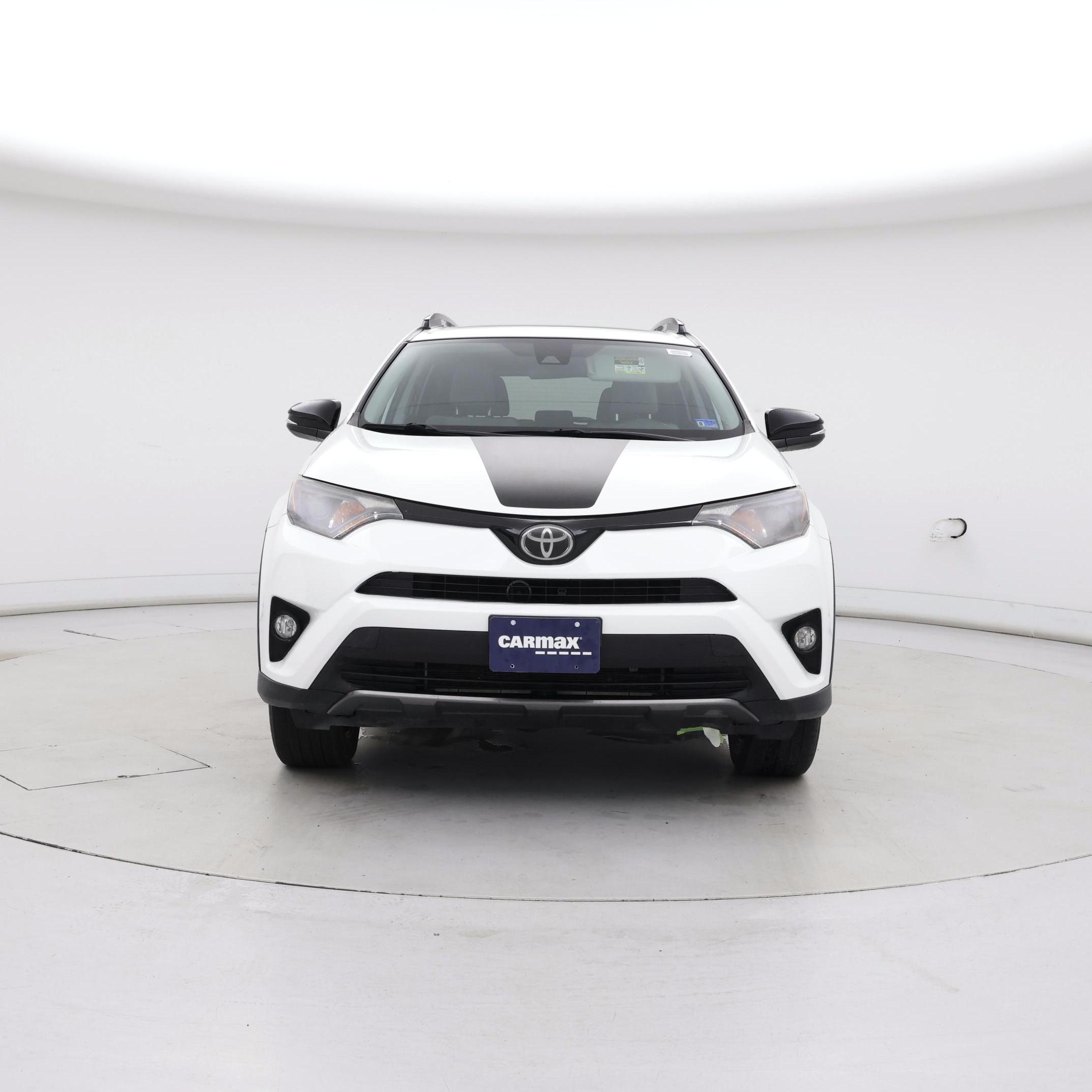 Thumbnail: 2018 Toyota RAV4 - 5