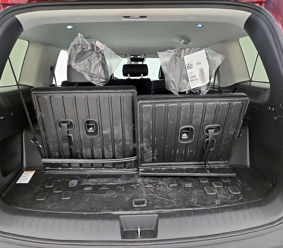 Trunk/Cargo (Seats Up)
